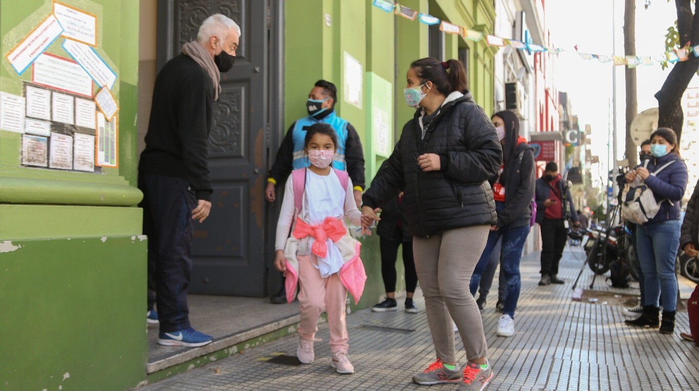 La Ciudad de Buenos Aires prepara un nuevo protocolo de burbujas en las  escuelas para evitar aislamientos masivos (Foto: NA).