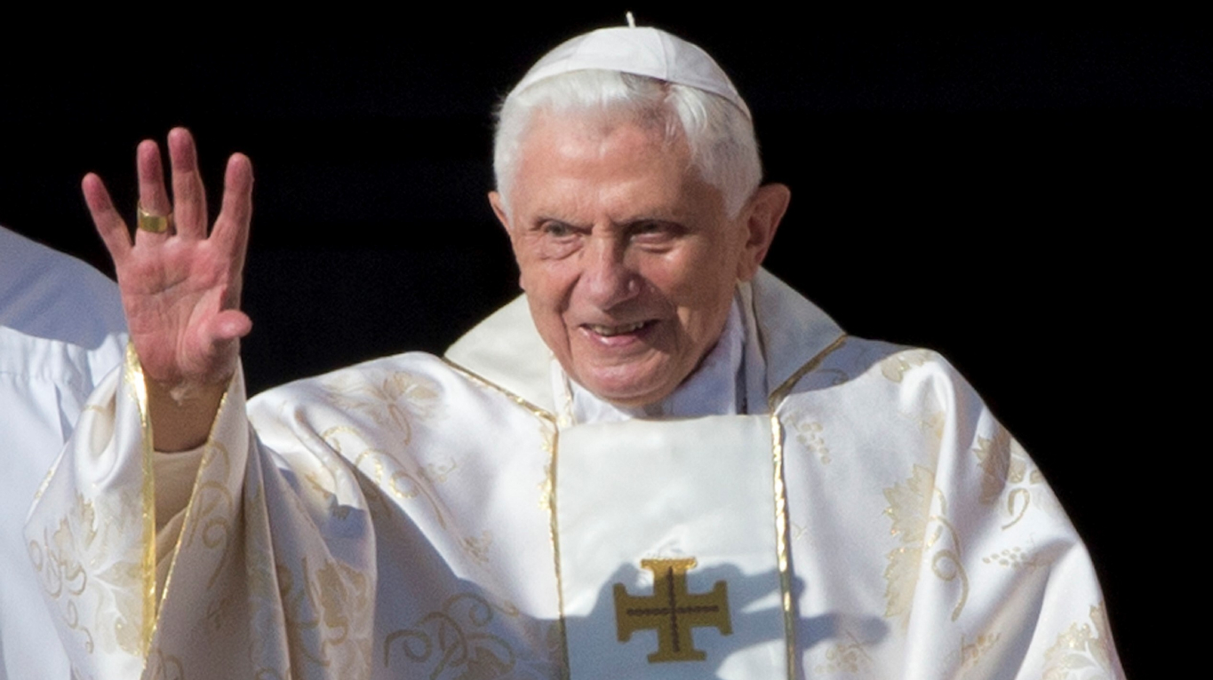 Murió Benedicto XVI, el papa que combatió en la Segunda Guerra Mundial y  sorprendió al mundo con su renuncia | TN