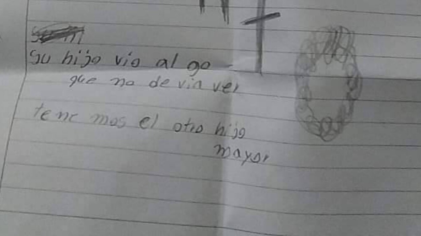 Una mujer encontró a su hijo muerto junto a una carta. Investigan si lo mató su hermano mayor. (Foto: gentileza Lanación.py)