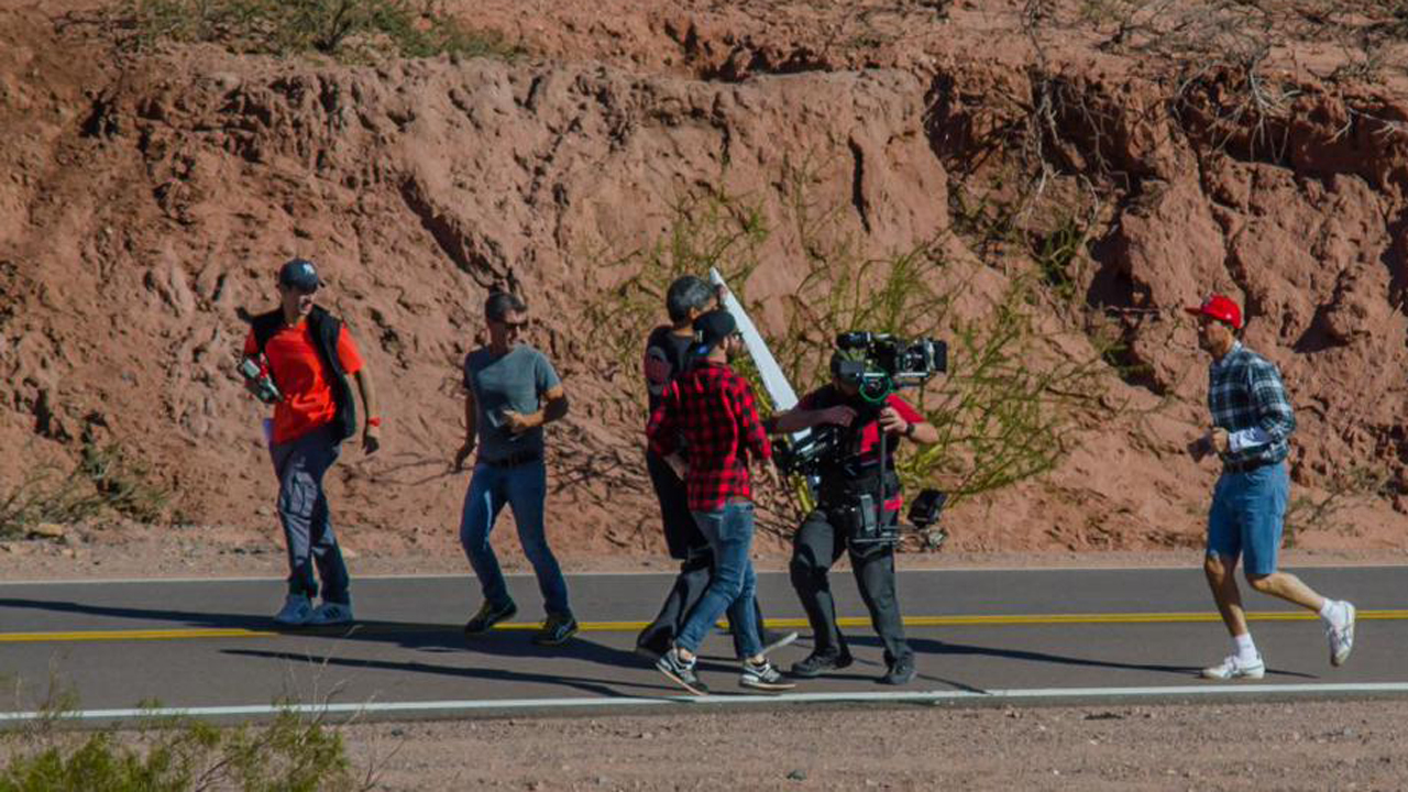 Tinelli salió a correr por Cafayate como Forrest Gump: ¡Mirá las fotos!