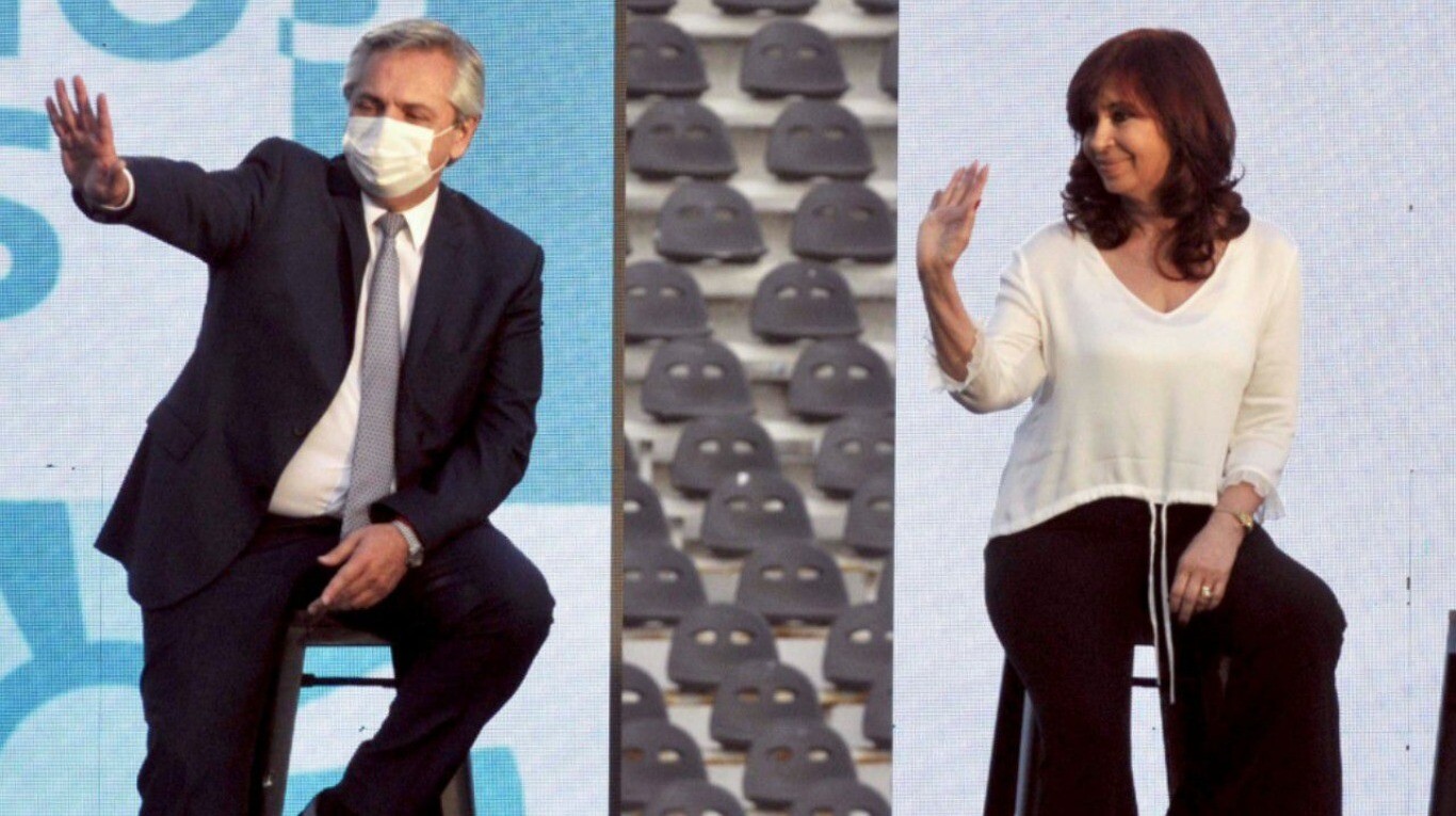 Alberto Fernández y Cristina Kirchner, en un acto (Foto: NA).