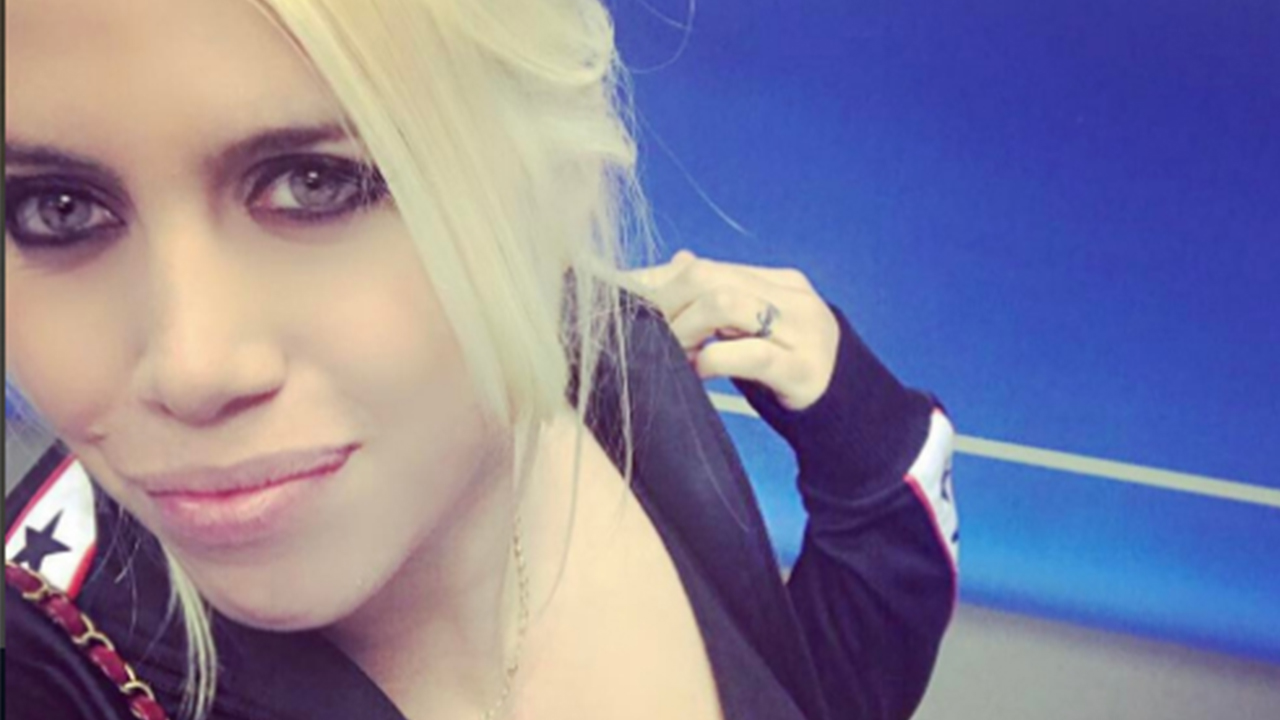 ¿Se operó la cola? A tres meses de ser mamá por quinta vez, una selfie de Wanda Nara desató la polémica