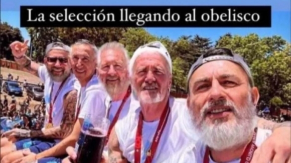 Los mejores memes de la caravana Argentina en su festejo por la