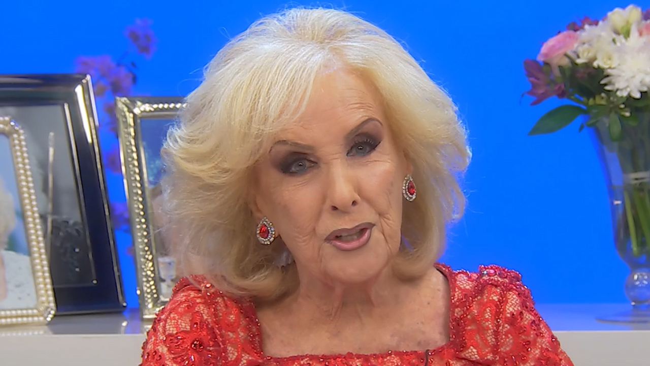 Mirtha Legrand se sumó a la ola de memes por su edad y bromeó sobre ella misma: "Juro que yo no estaba" Foto: eltrecetv