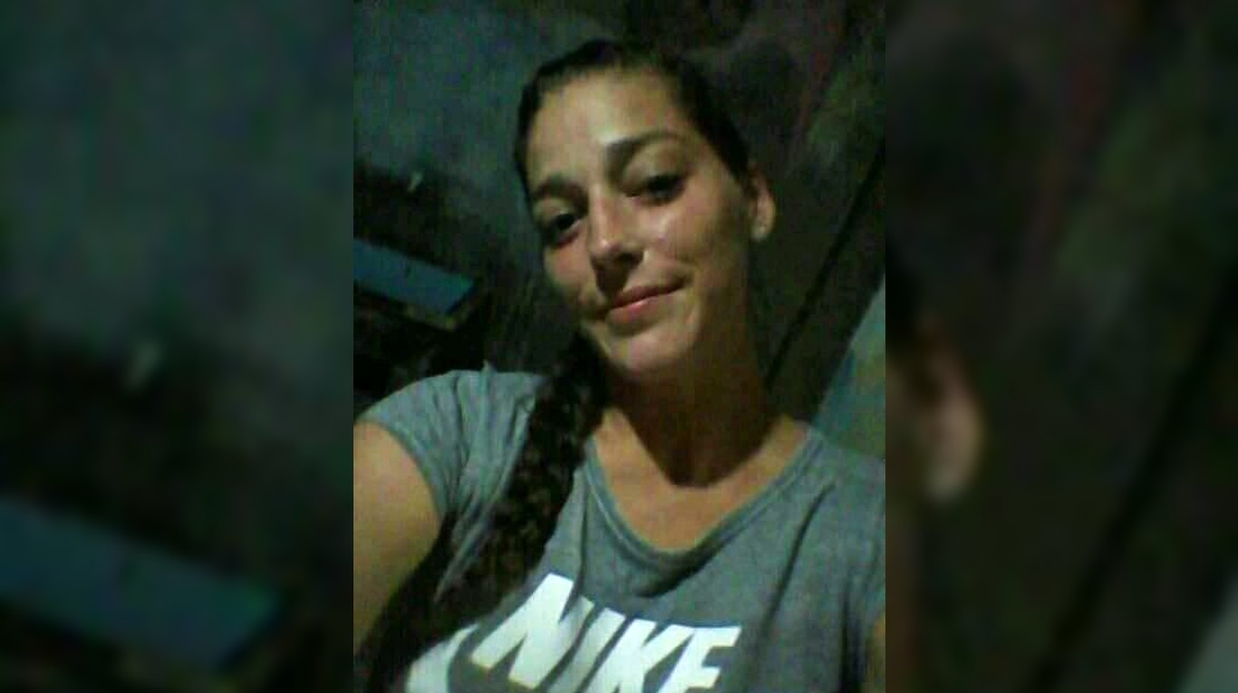 Antonella Piñones fue baleada en un ataque sicario. (Foto: Facebook).