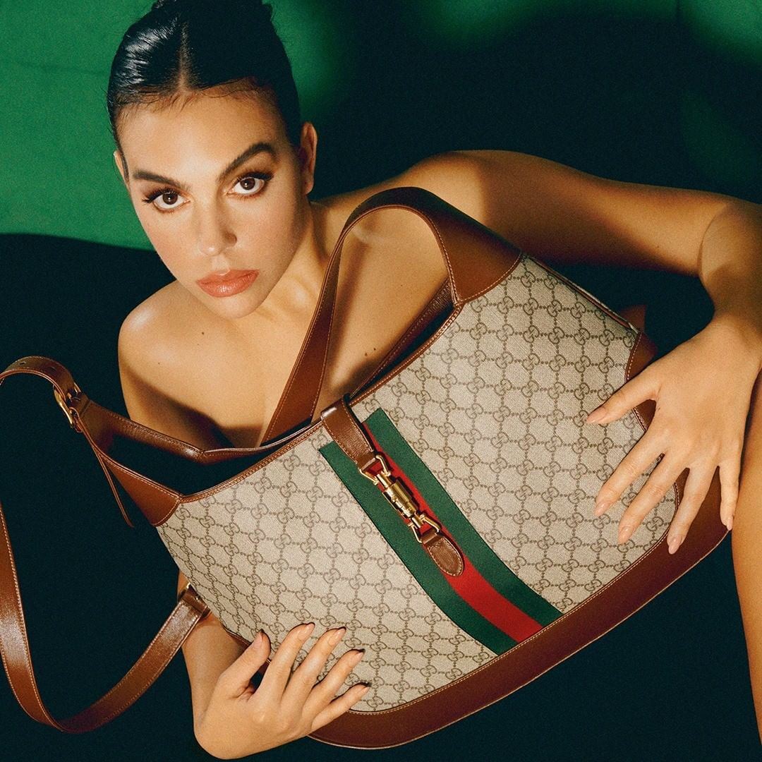 Georgina Rodríguez posó desnuda con una cartera Gucci para la revista In  Style | TN