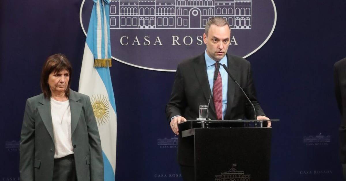 Bullrich cruzó a Adorni por su patrimonio: “Esto es una omisión ética” |  ElDoce