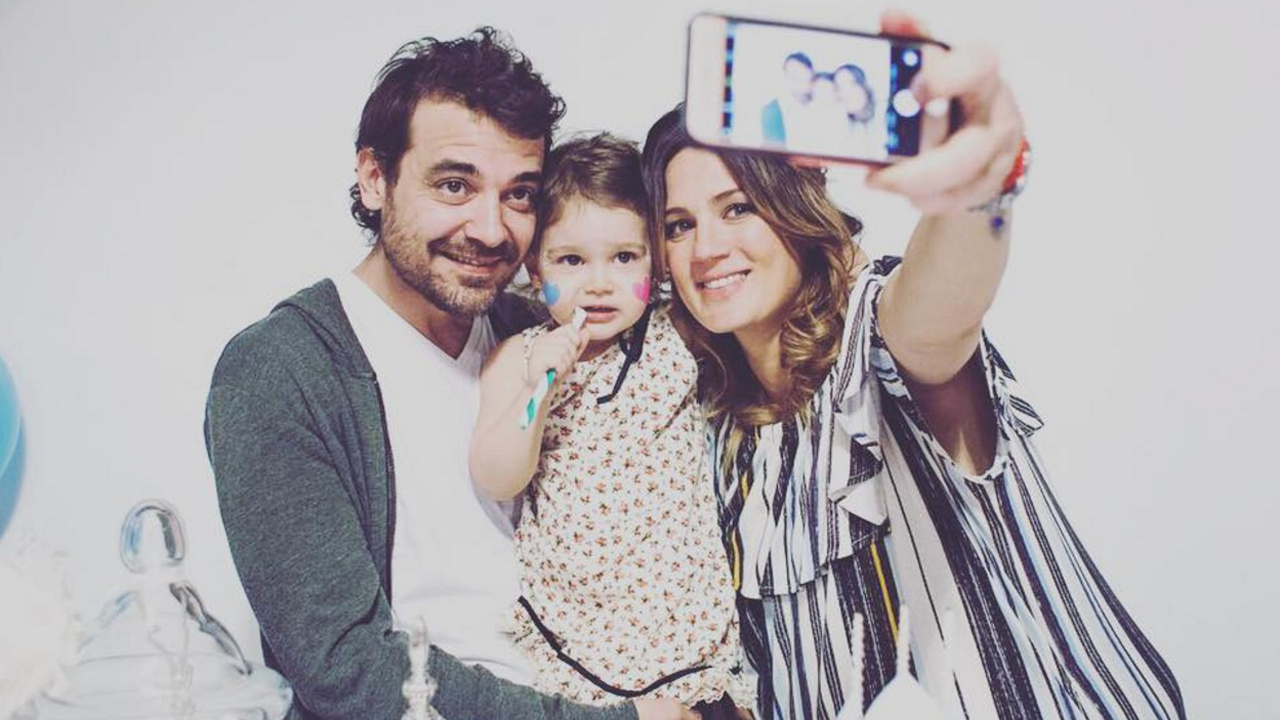 Olivia, la hija de Paula Chaves y Pedro Alfonso cumplió 3 añitos: fiesta inspirada en Frozen, disfraces y emotivos mensajes de los orgullosos papis