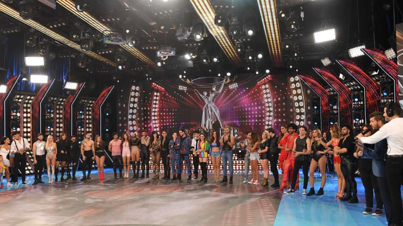 Marcelo Tinelli con los participantes del Bailando  