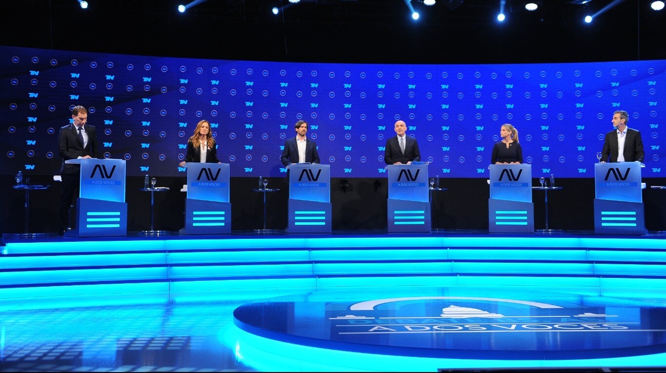 Los candidatos que debatieron en A Dos Voces. (Foto: Enrique García Medina - Especial para TN)
