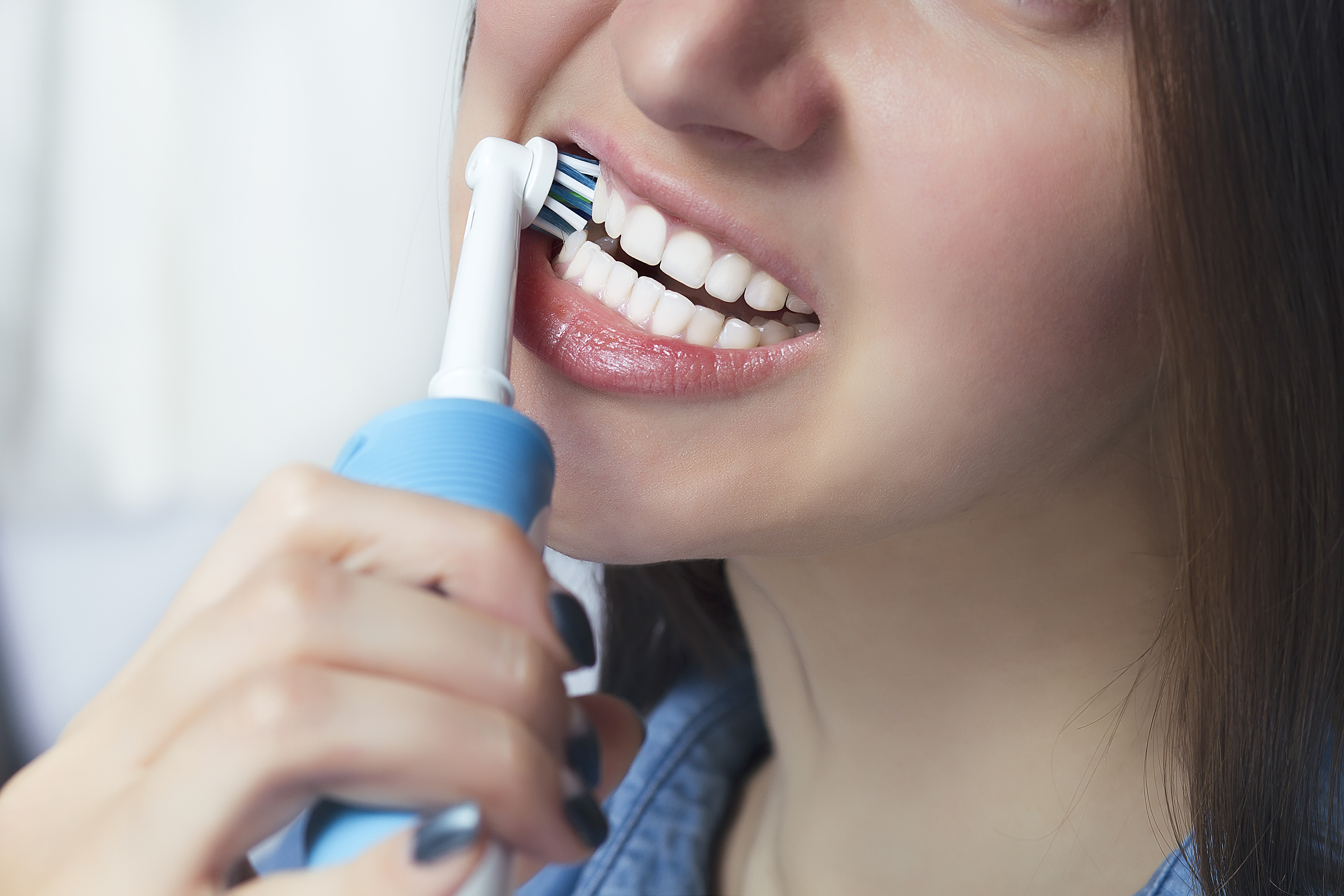 Manual vs. eléctrico: ¿cuál es el mejor cepillo de dientes? - BBC News Mundo