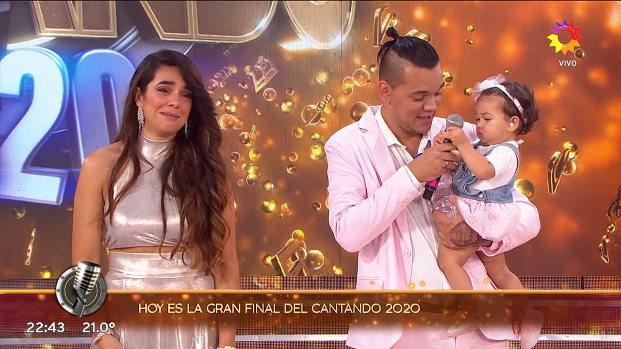 Brian Lanzelotta salió a la pista con su beba Roma y Ángela Leiva lloró de emoción apenas entró al estudio