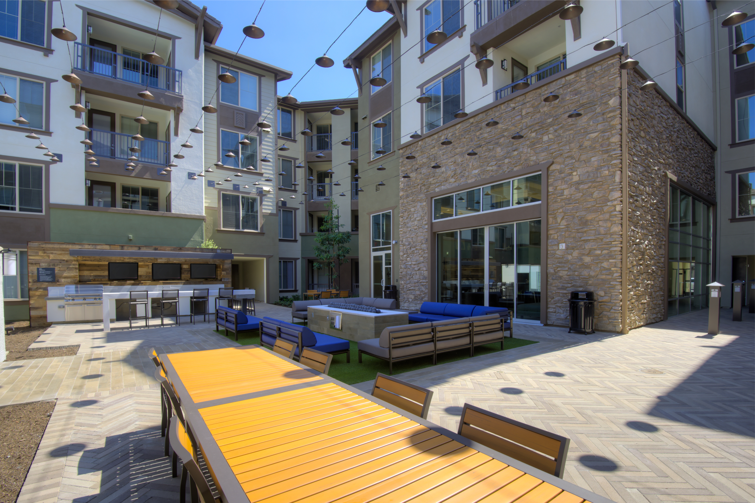 Grill area at Avalon (3 of 3)