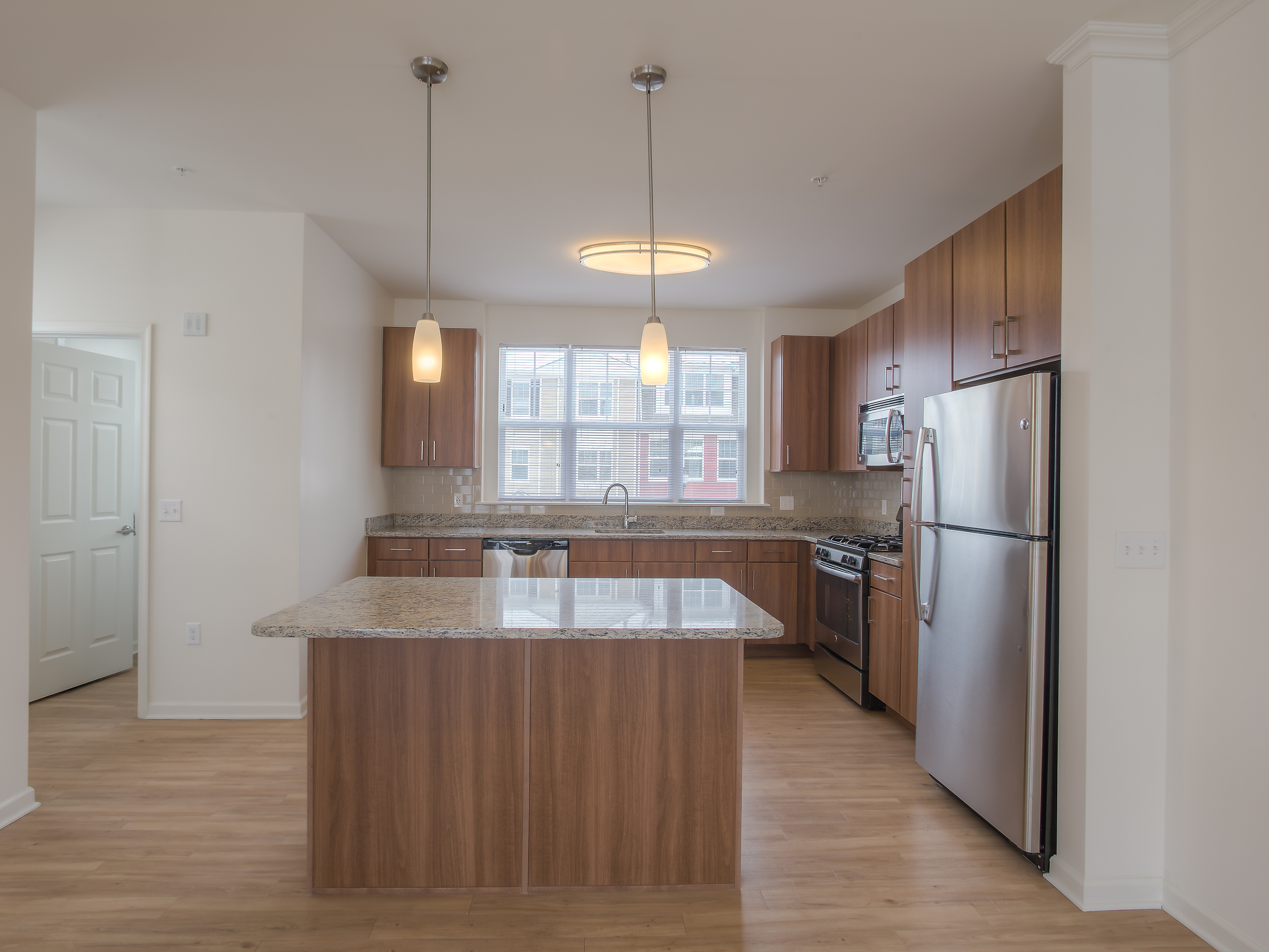 Avalon Townhome Collection Roseland 2 of 12