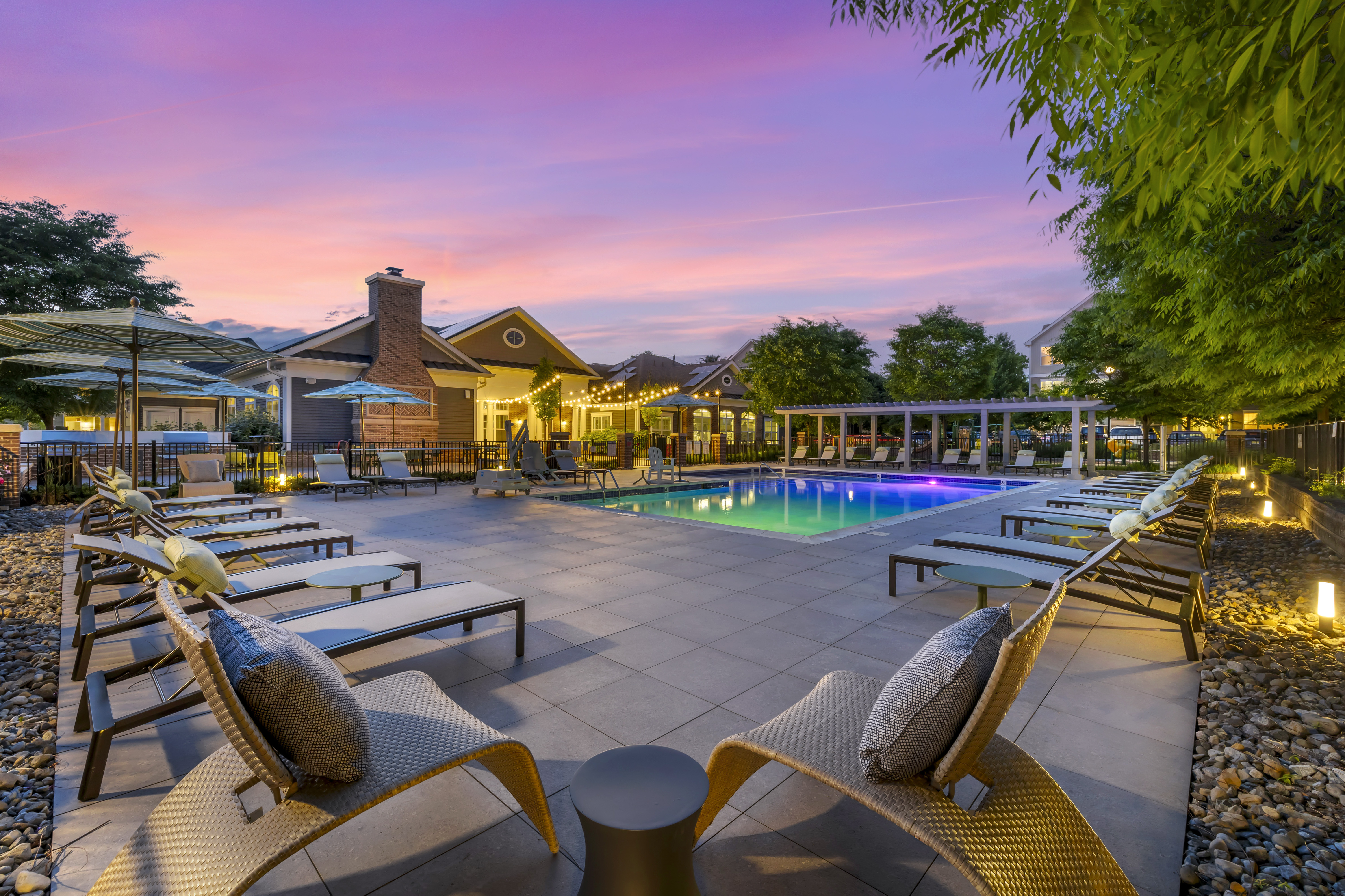 Pool at Avalon (5 of 5)