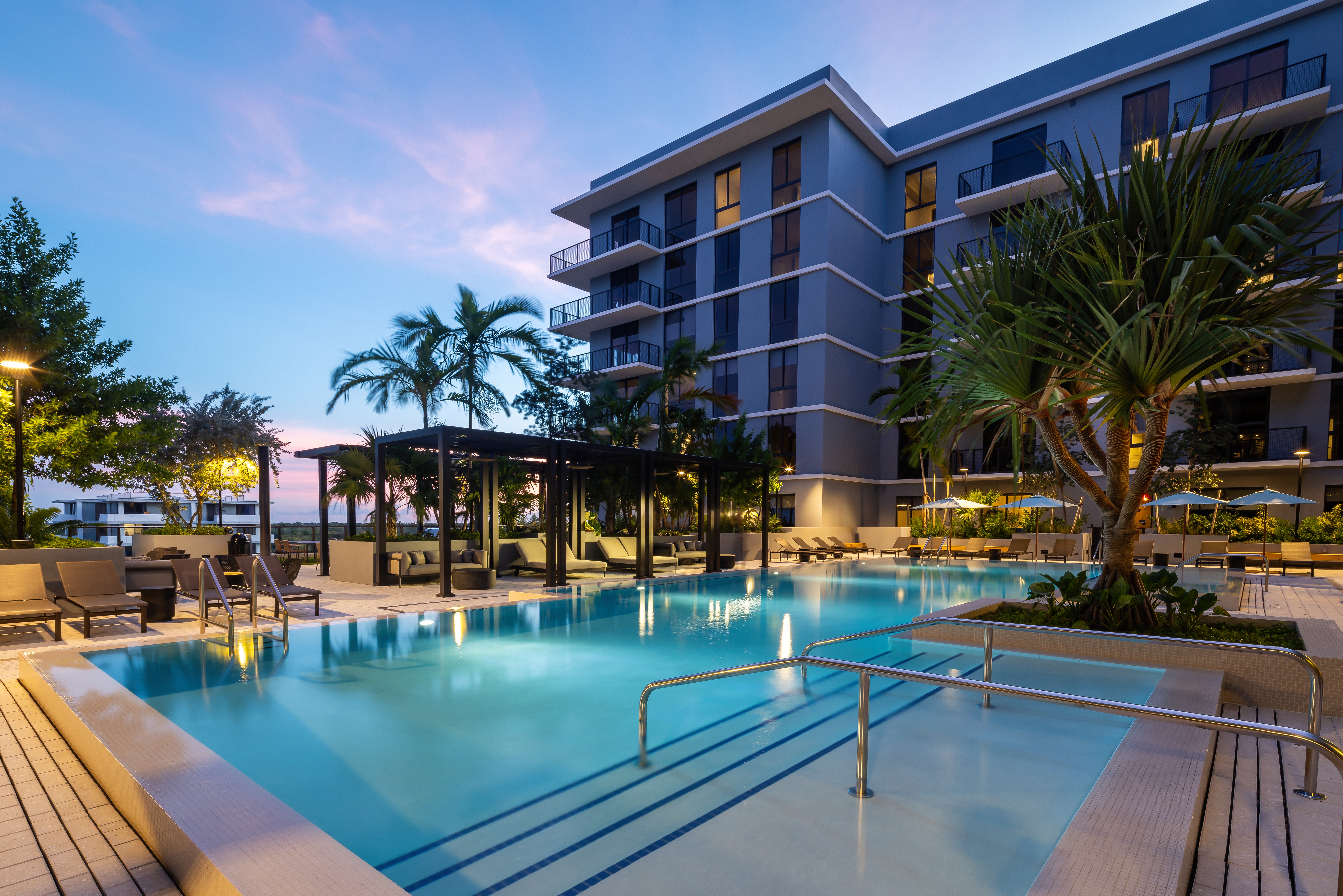 Pool at Avalon (3 of 3)