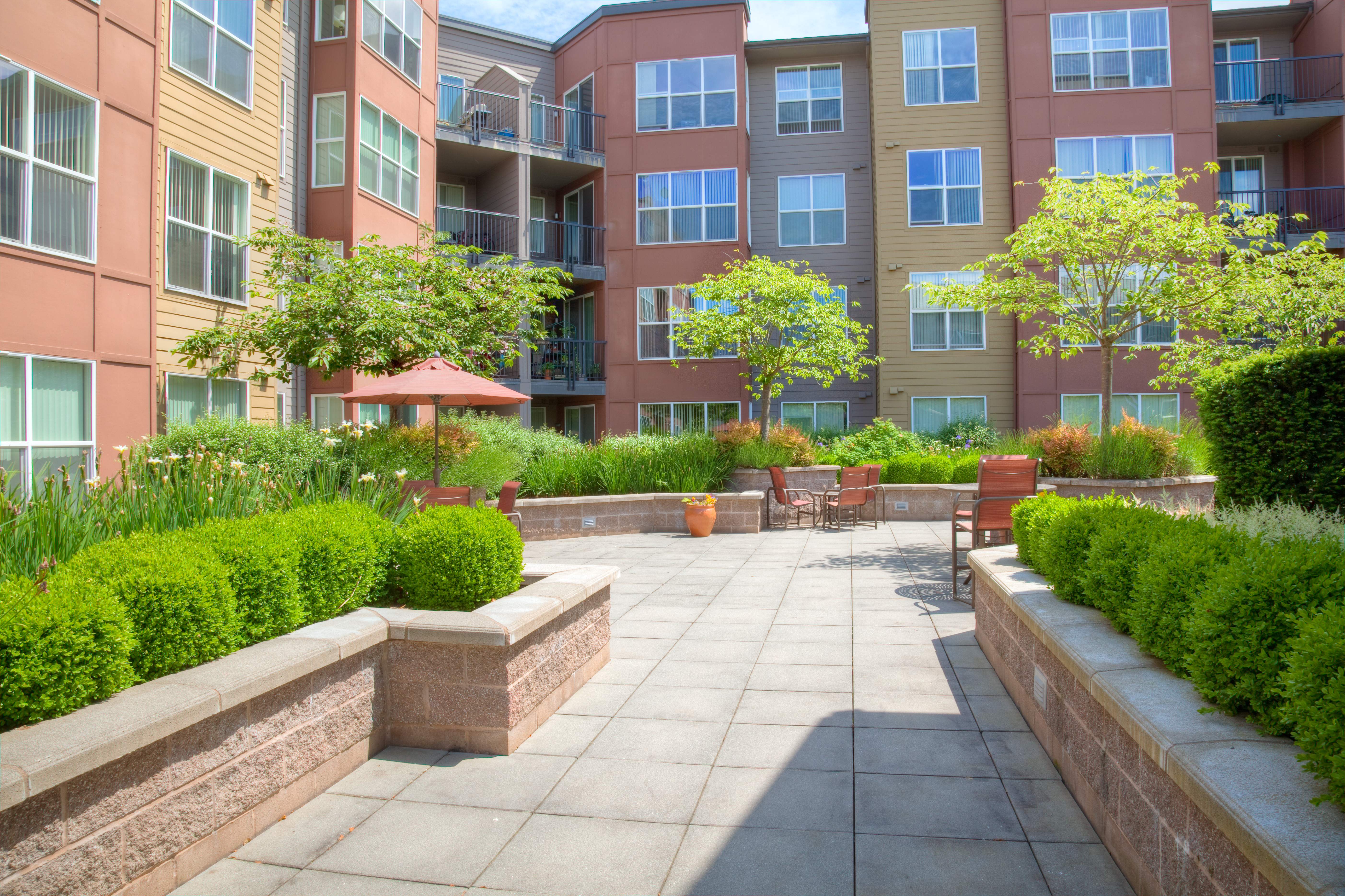 Courtyard at Avalon Parcsquare