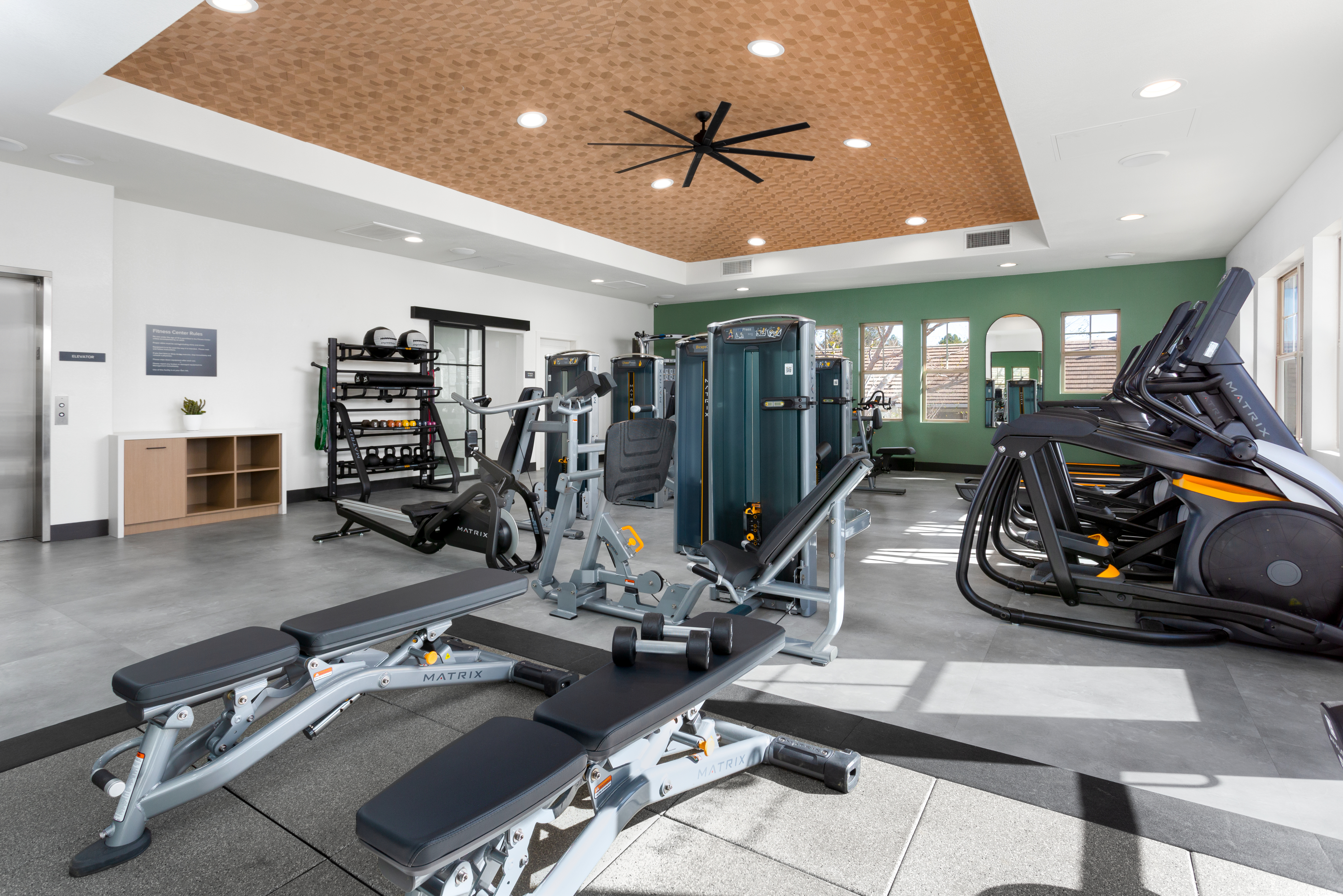 Gym at Avalon Oak Creek (2 of 5)