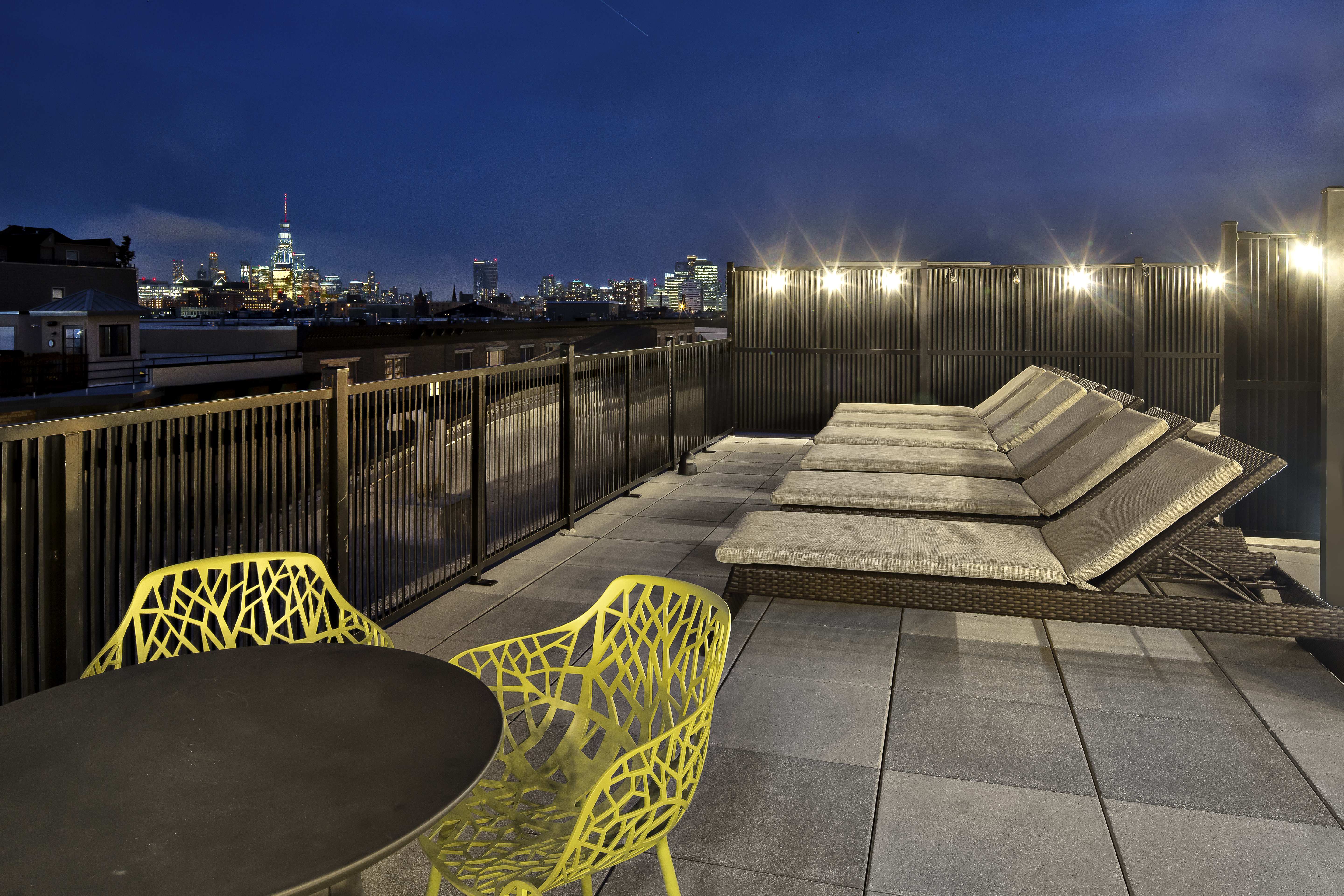 Roof deck at Avalon (3 of 3)