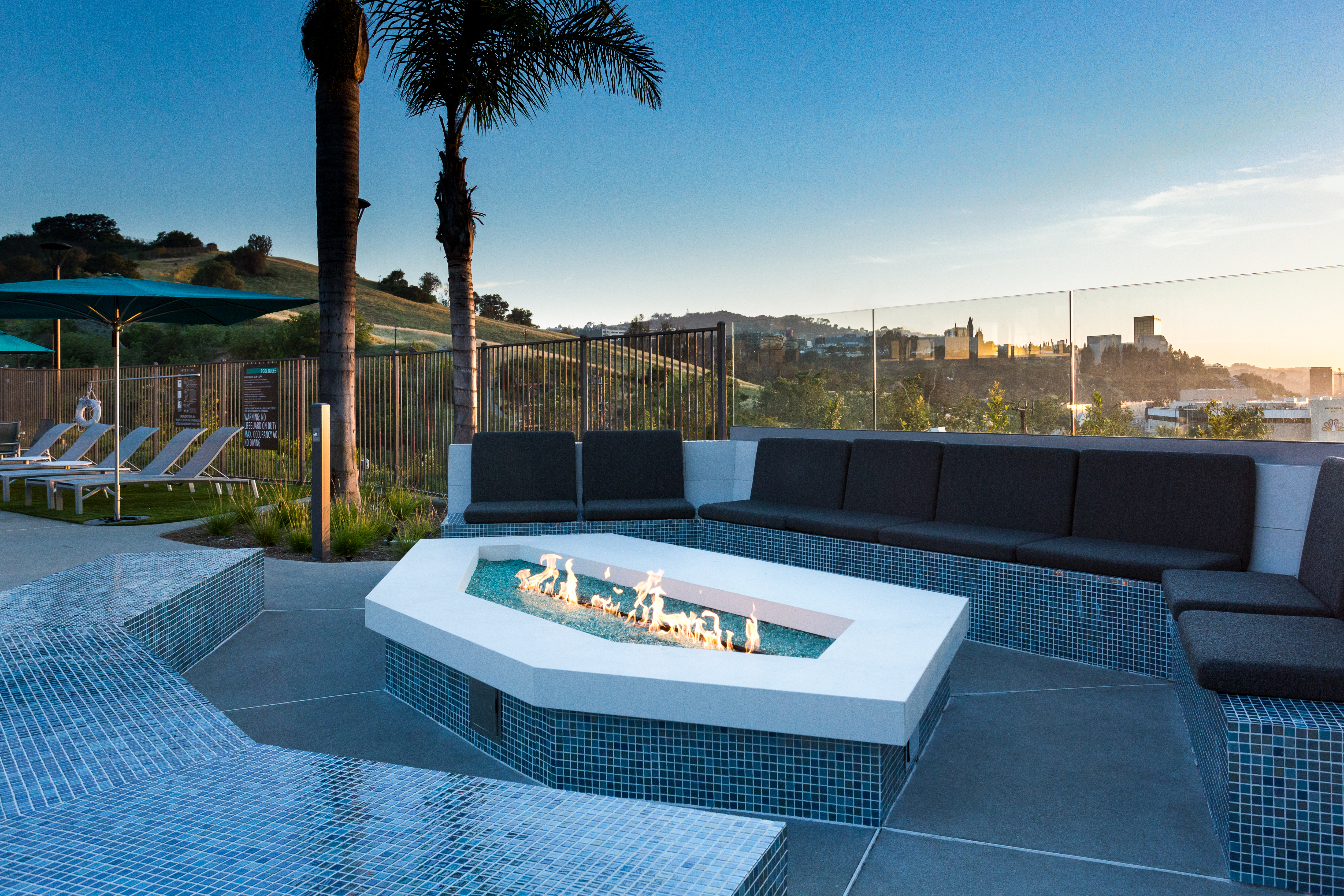 Grill area at Ava Toluca Hills (1 of 2)