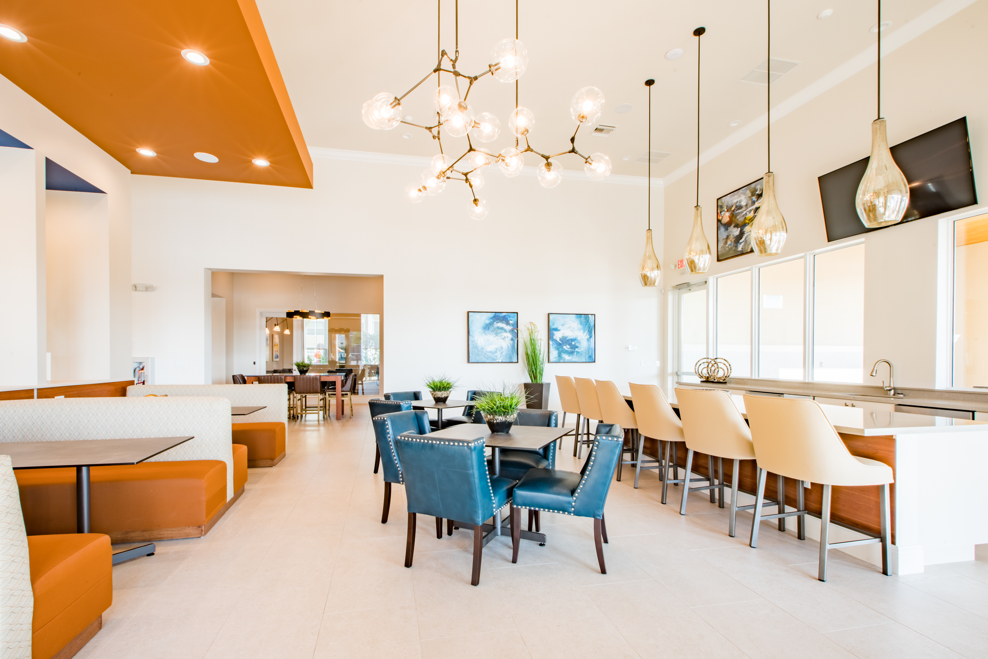 Avalon Miramar 7 of 12