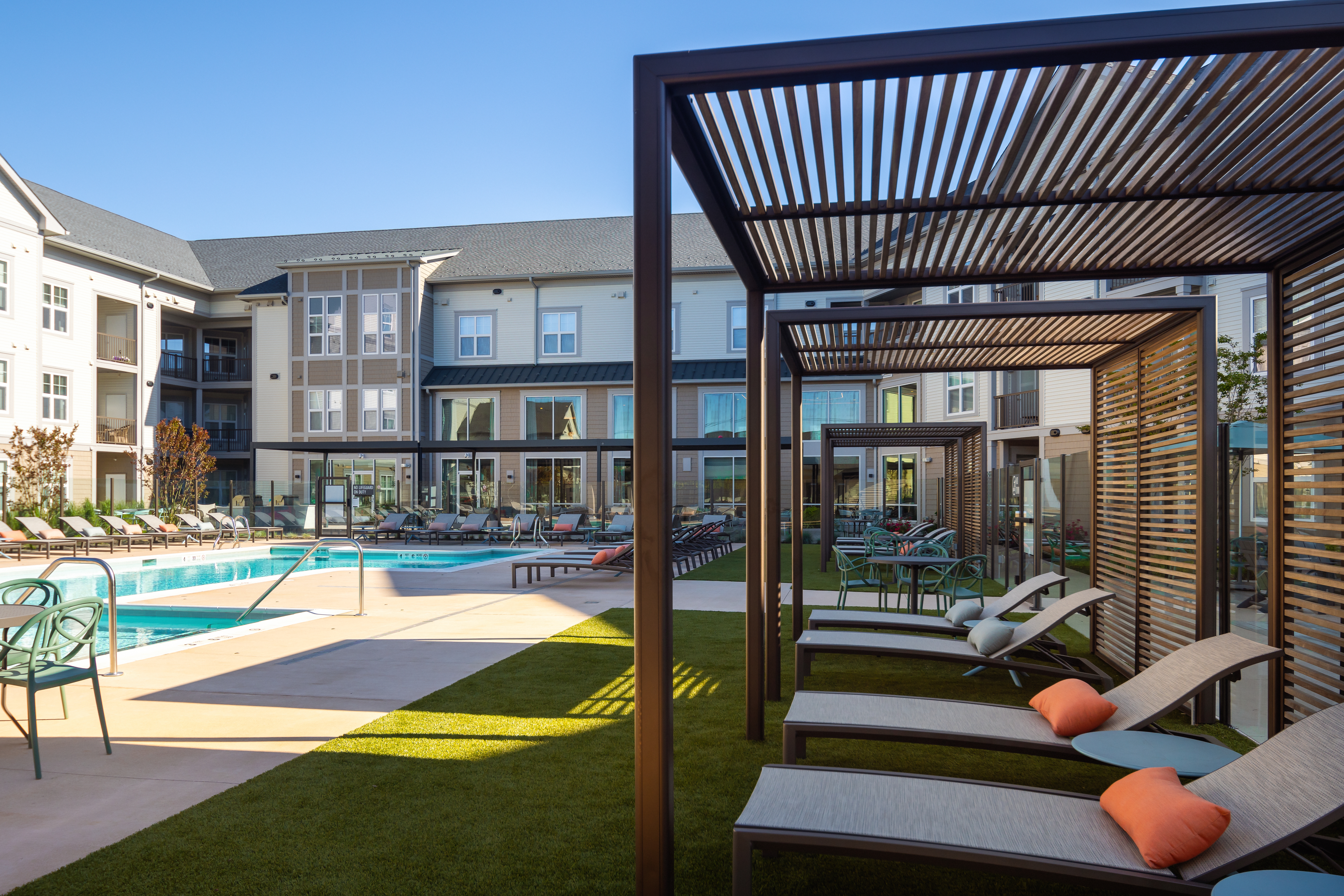 Pool at Avalon (2 of 3)