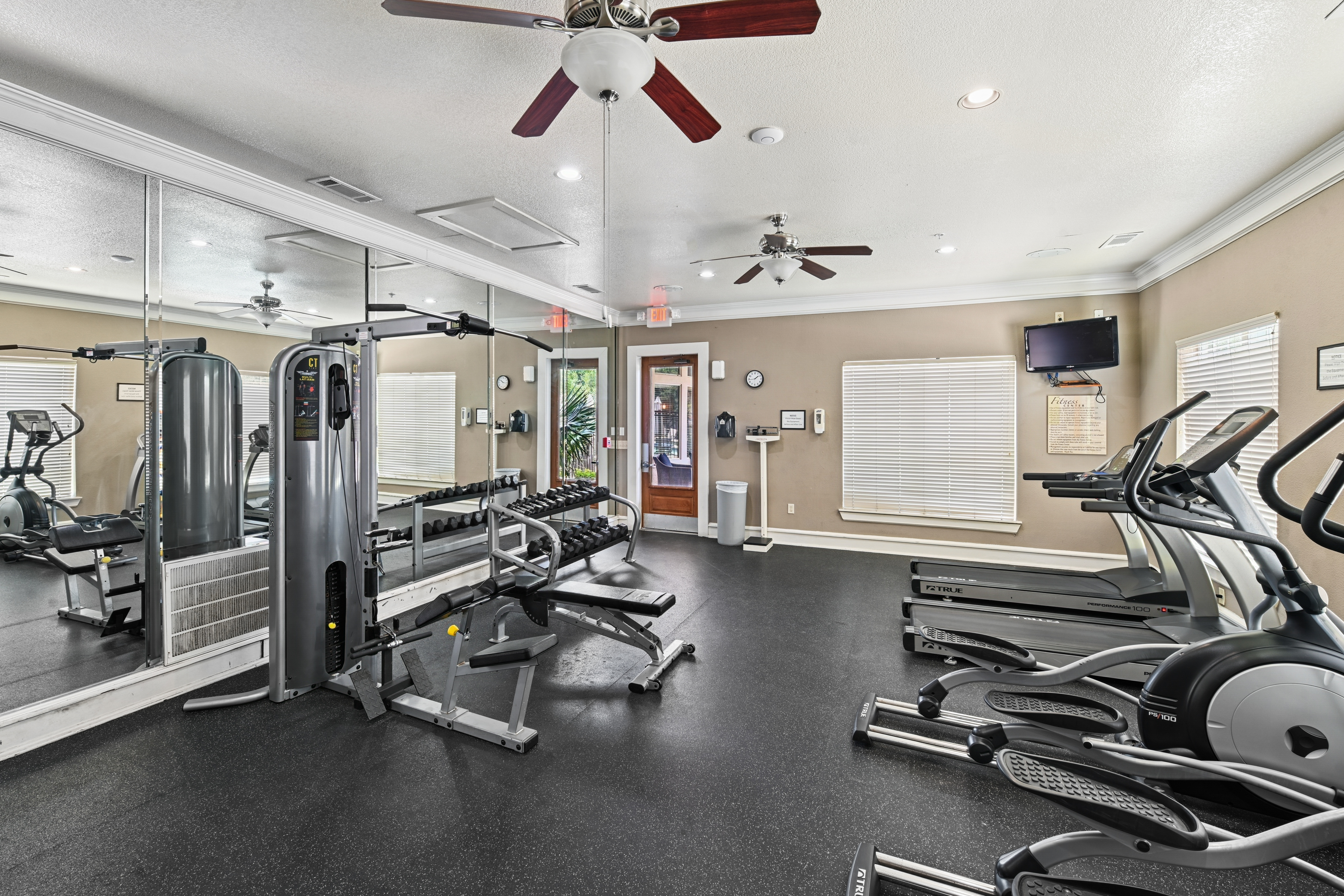 Gym at Eaves Twin Creeks (3 of 3)