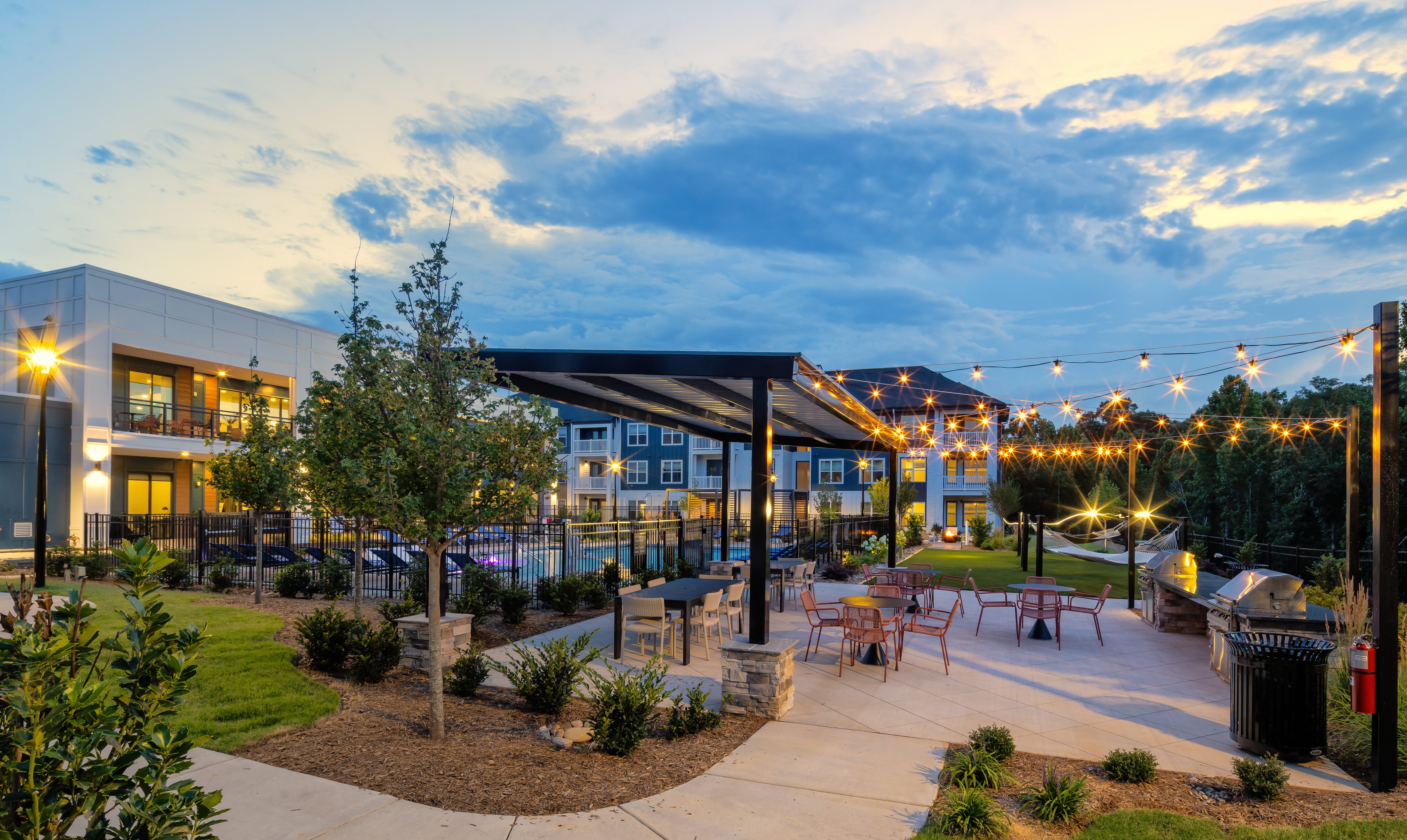 Grill area at Avalon Lake Norman (3 of 3)