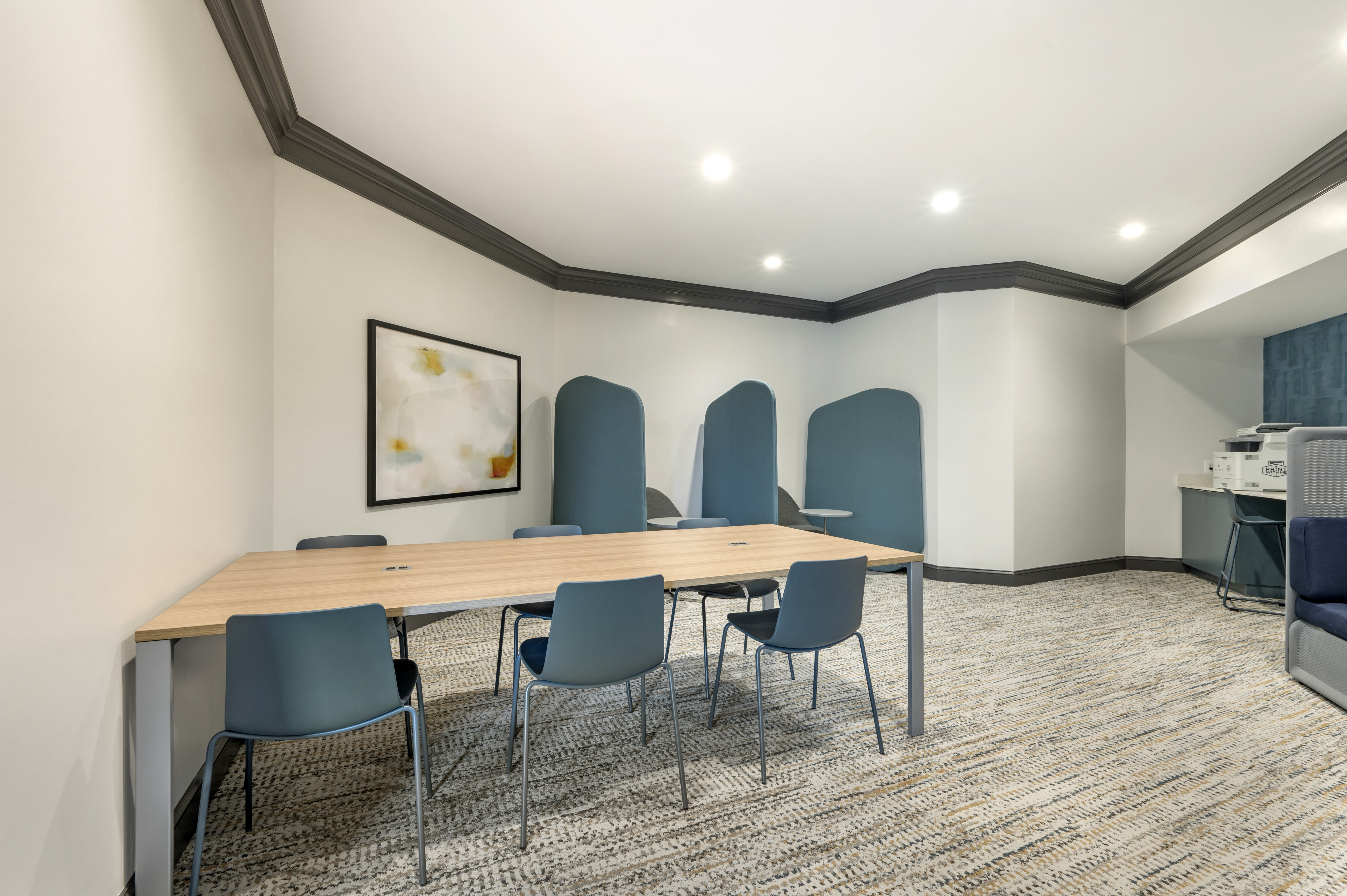 Work space at Avalon Dunn Loring