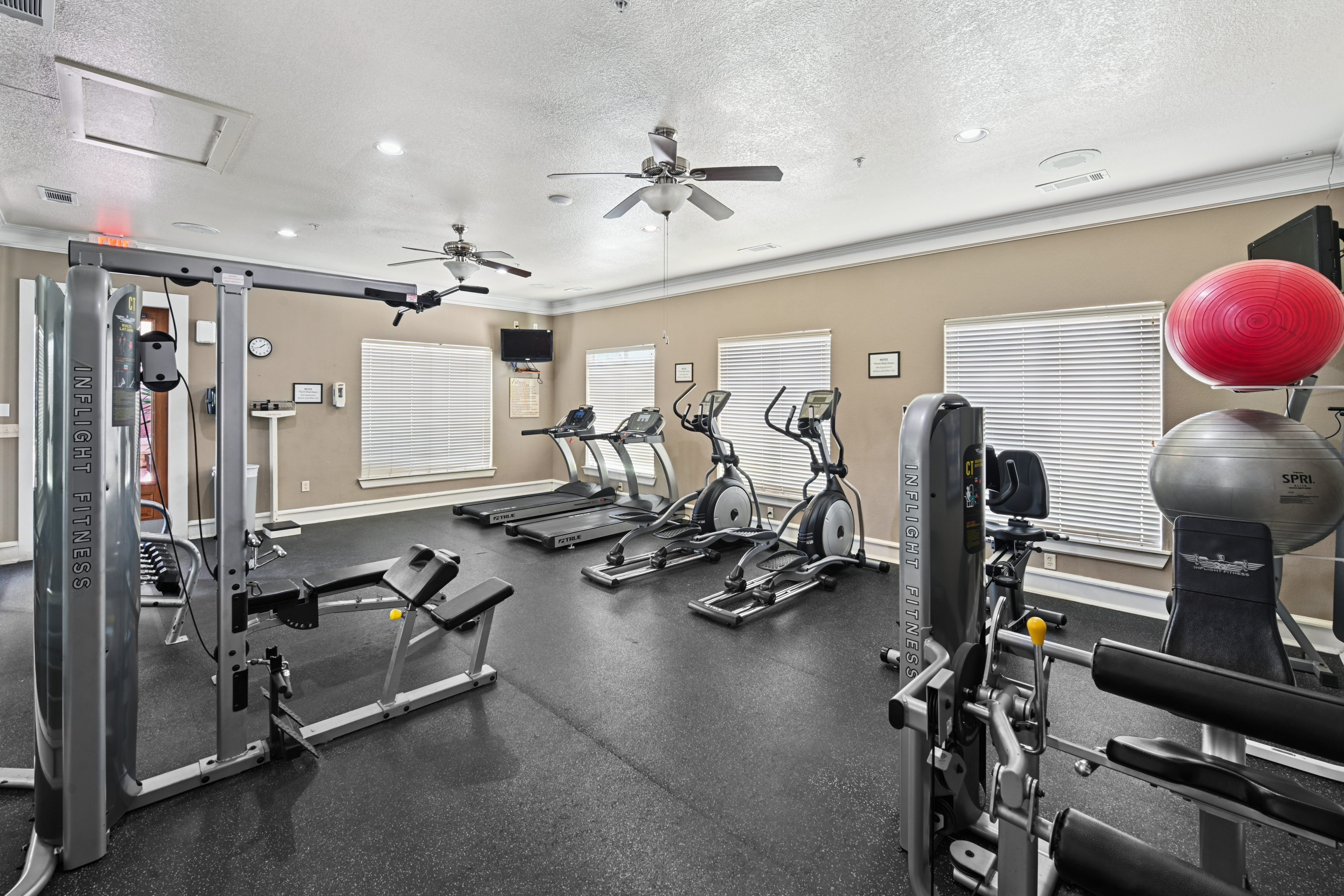 Gym at Eaves Twin Creeks (2 of 3)