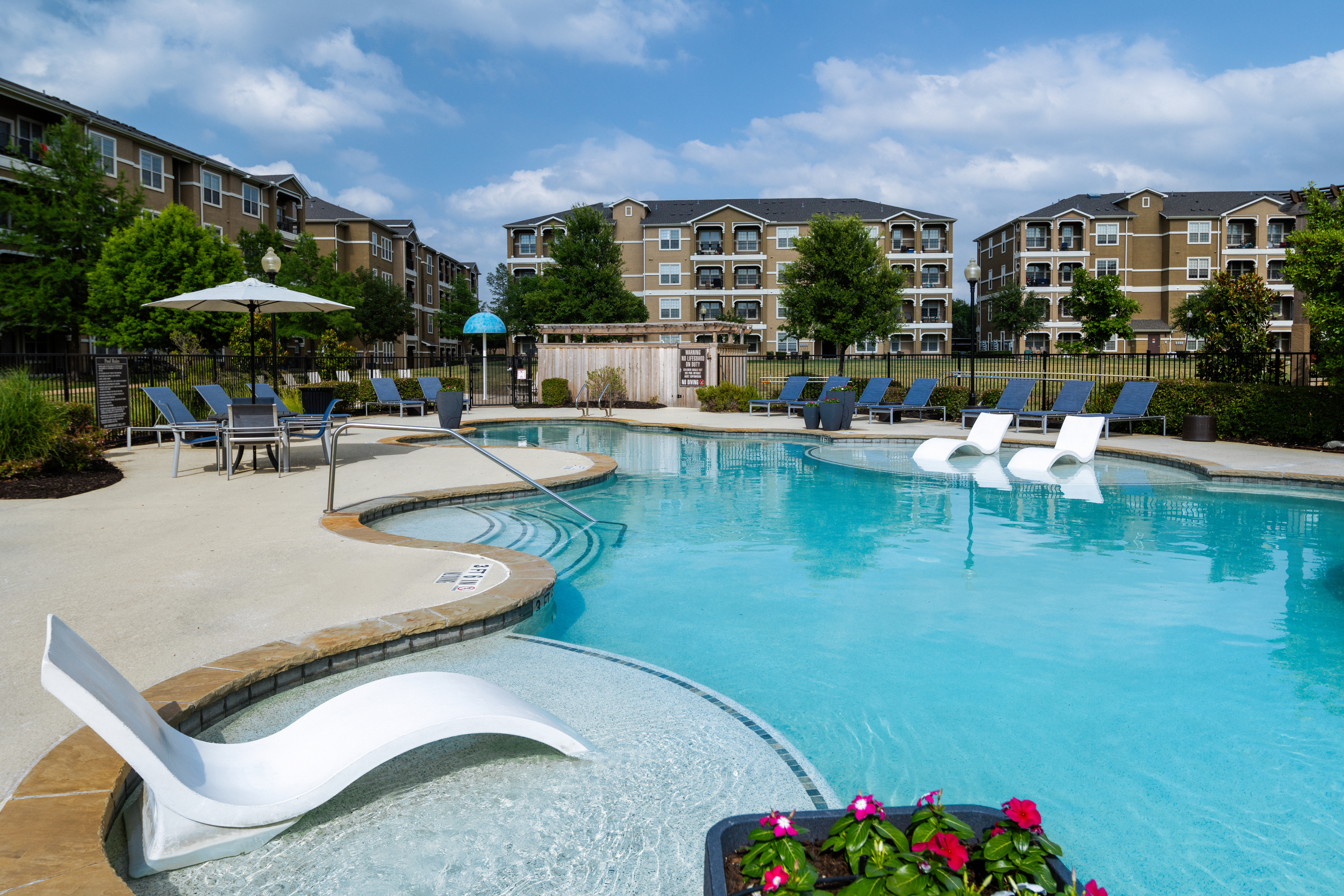 Pool at Avalon Frisco At Main (3 of 5)