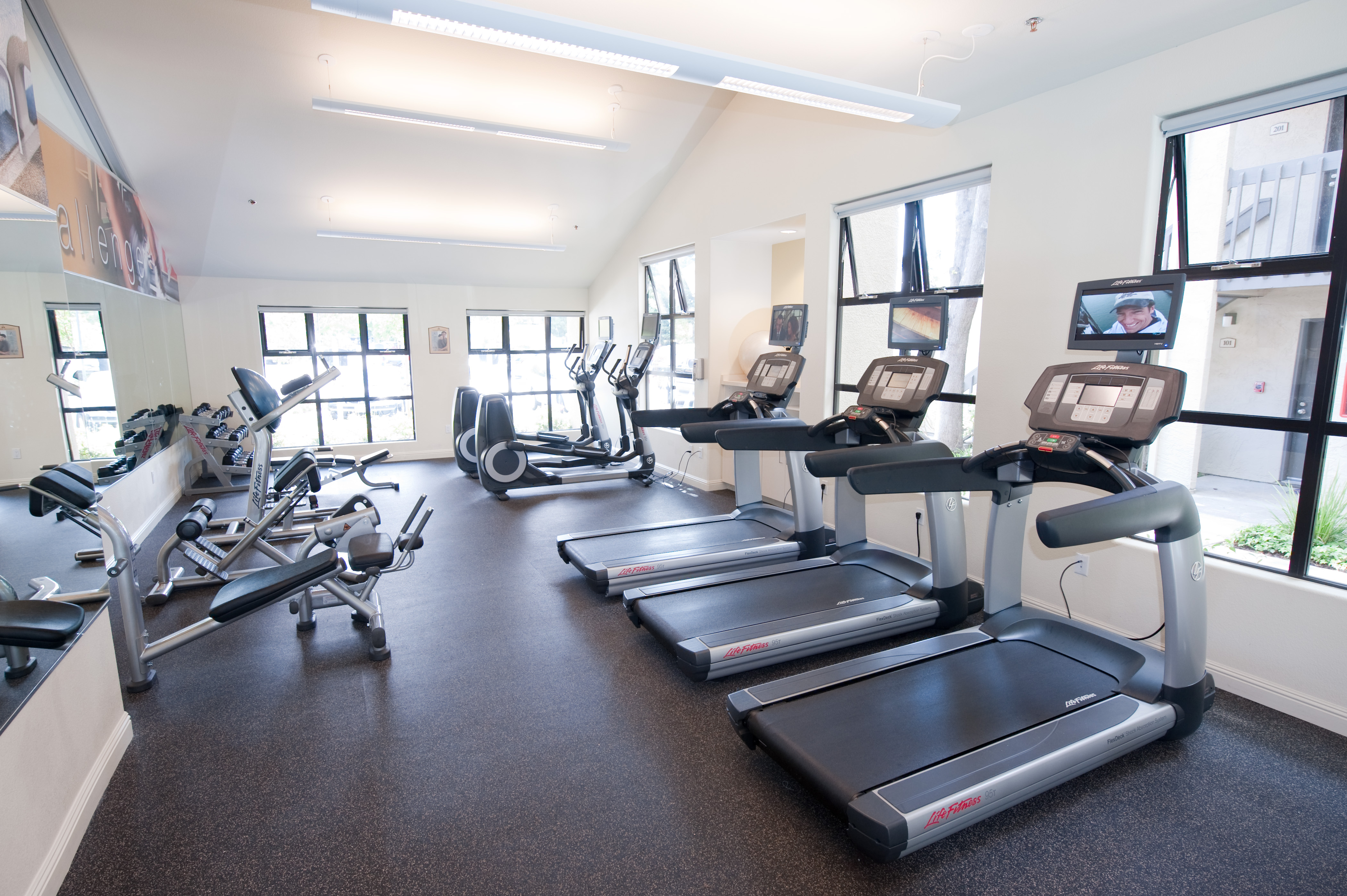Gym at Avalon (1 of 2)