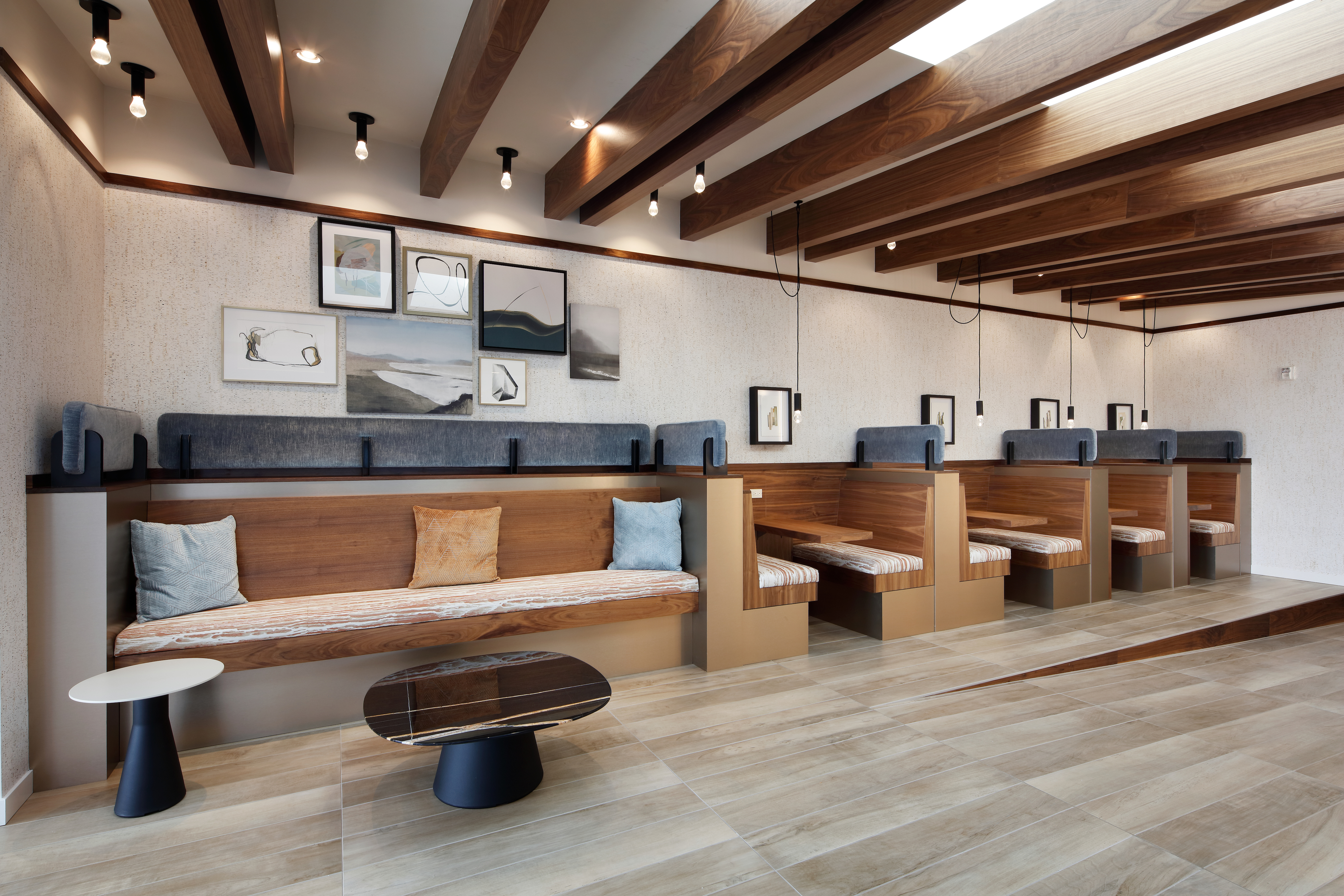 Lobby at Avalon Alderwood Place (4 of 4)