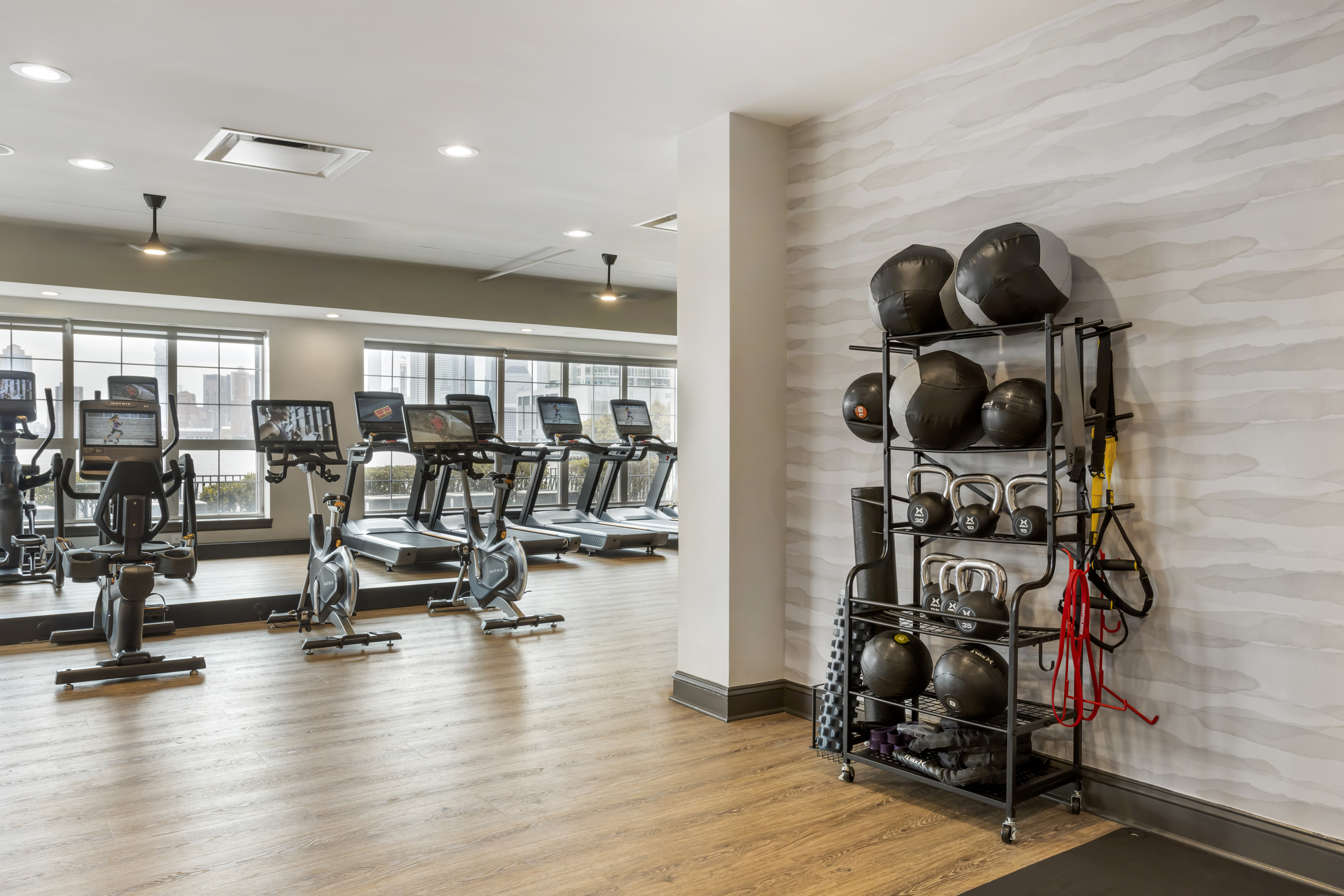 Gym at Avalon Cove (6 of 8)