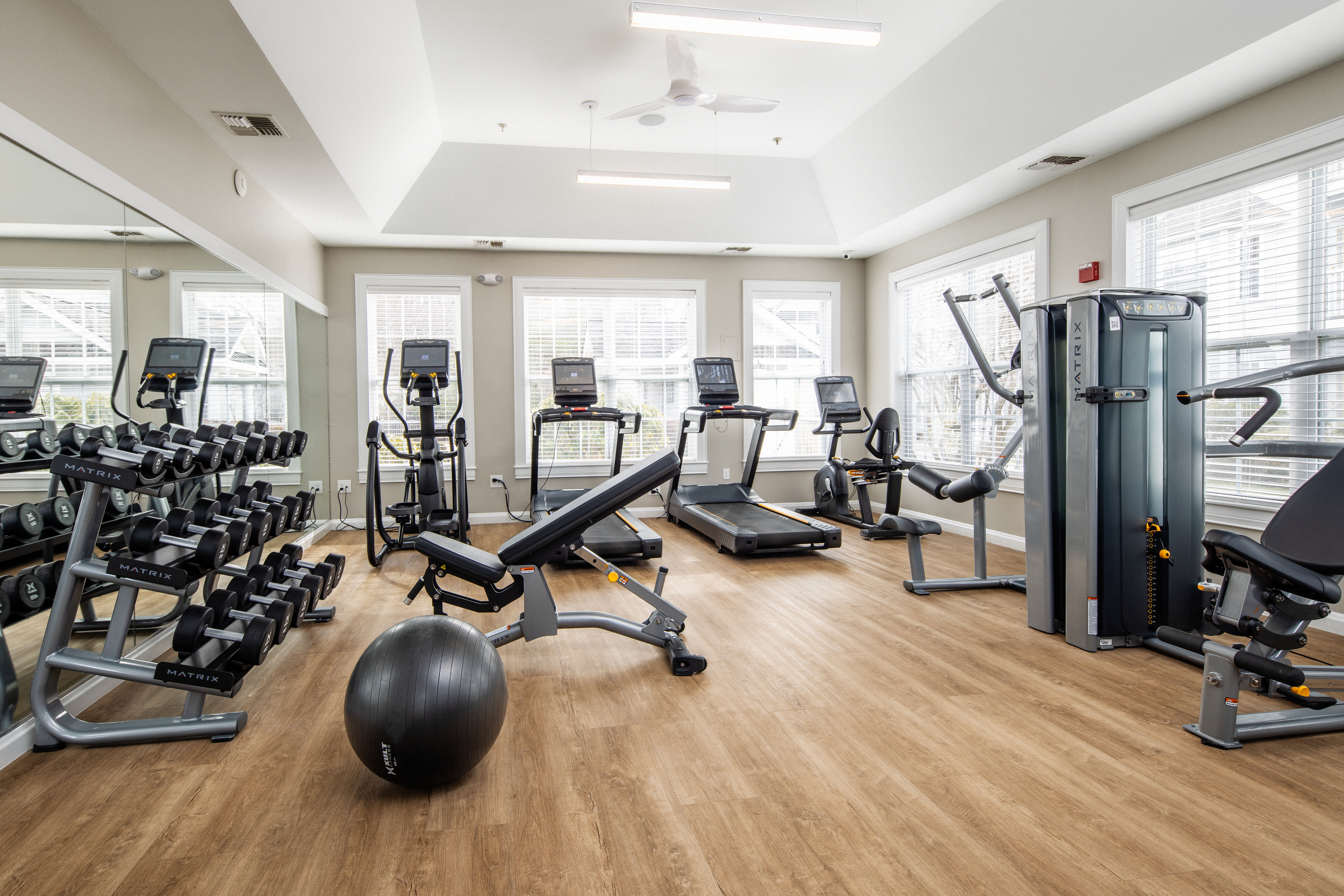 Gym at Eaves Wilmington And Wilmington West (5 of 6)