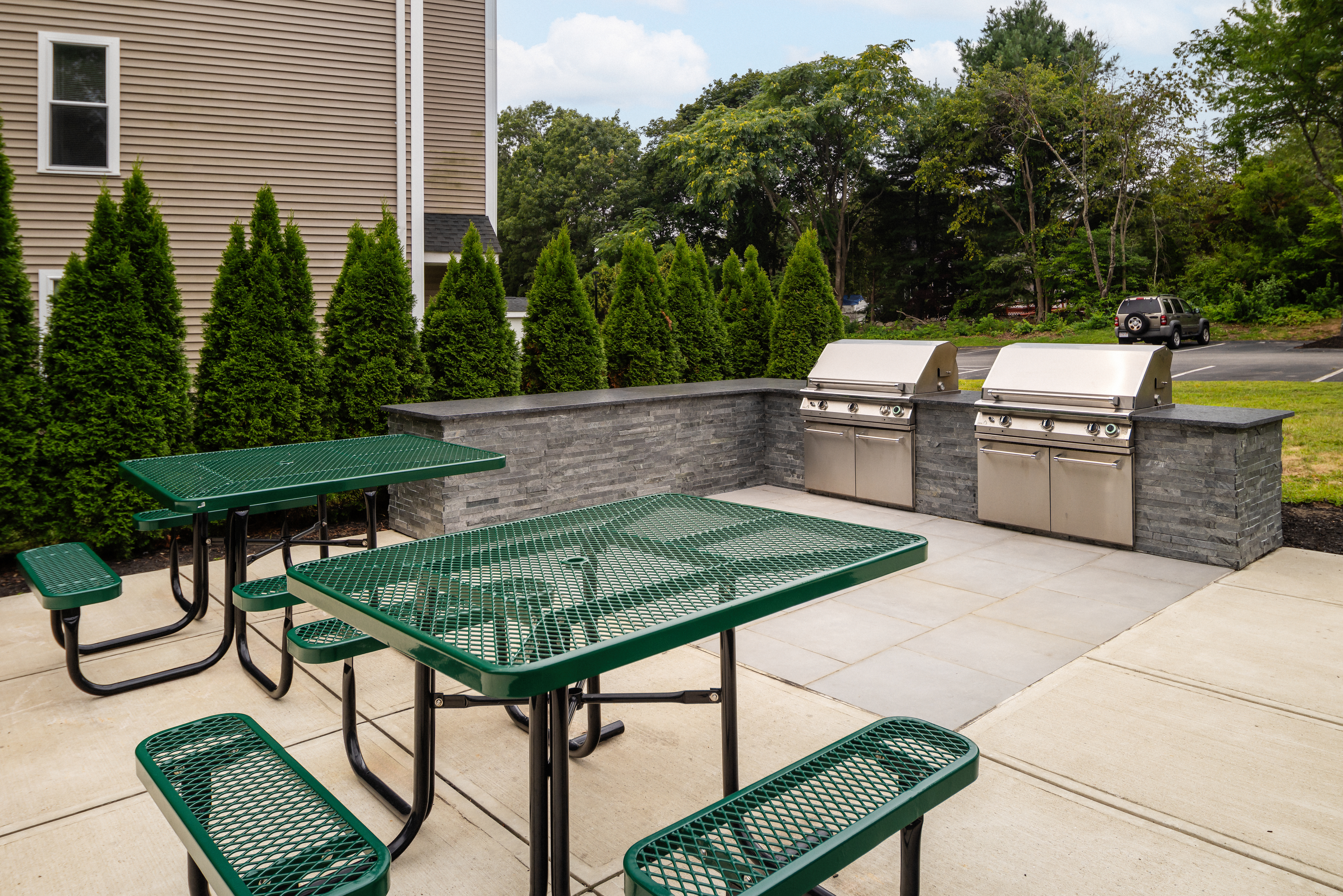 Grill area at Eaves
