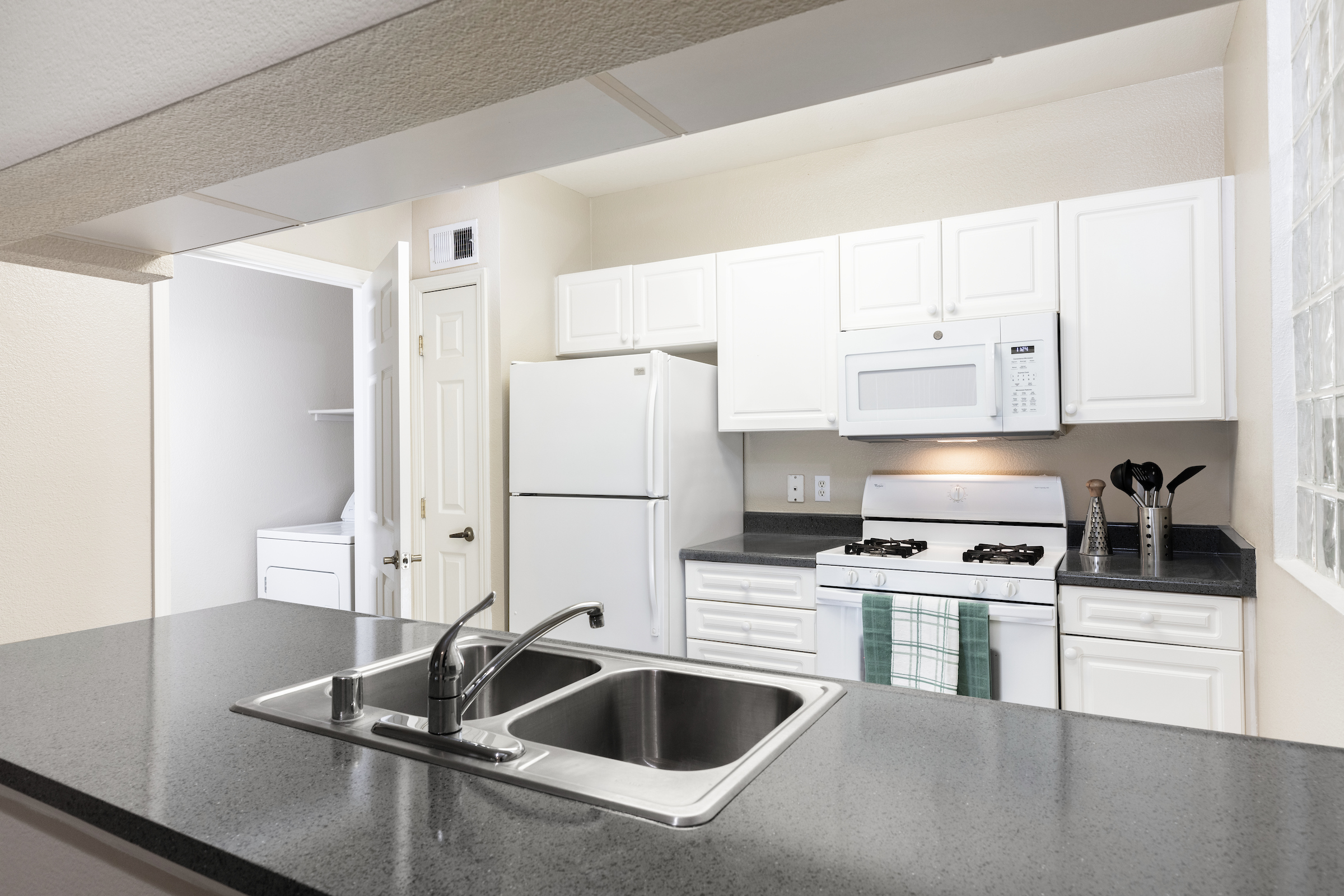 Avalon Willow Glen 2 of 12
