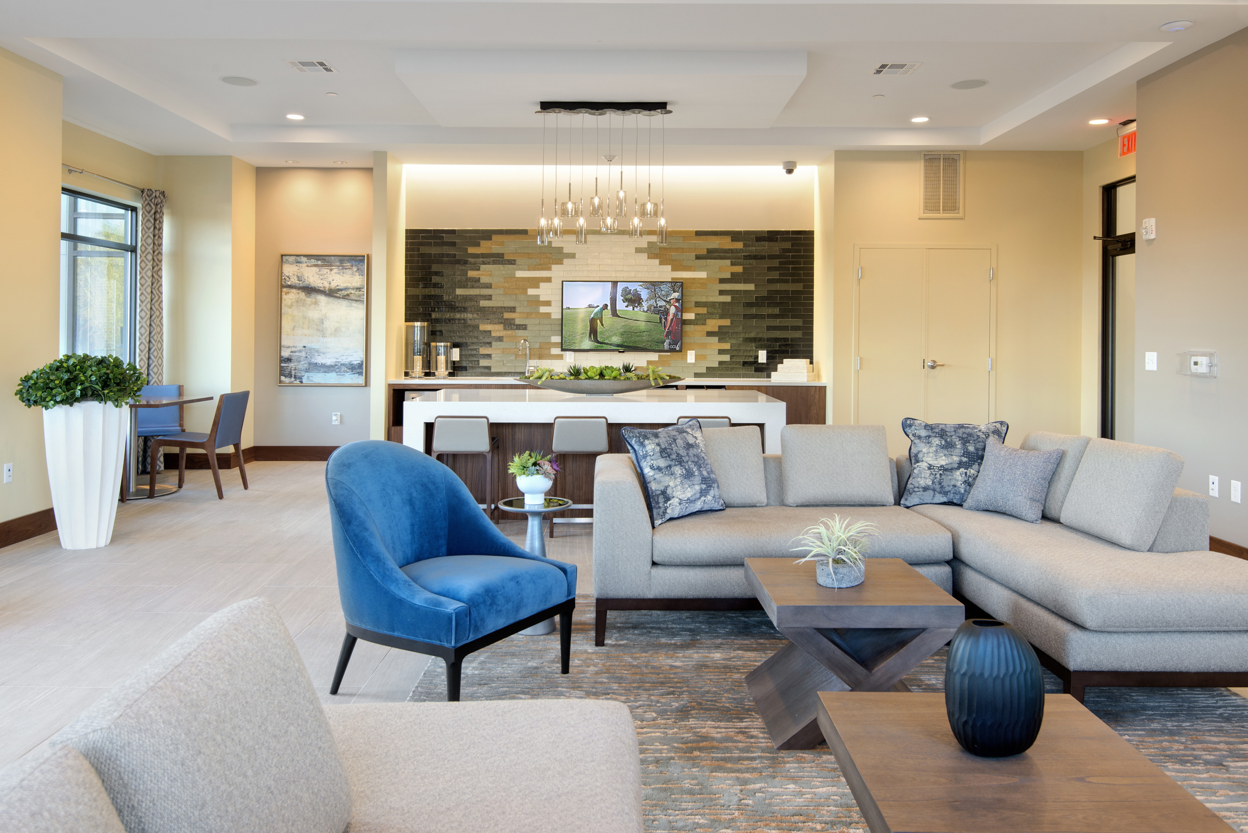 Avalon Quincy 20 of 47