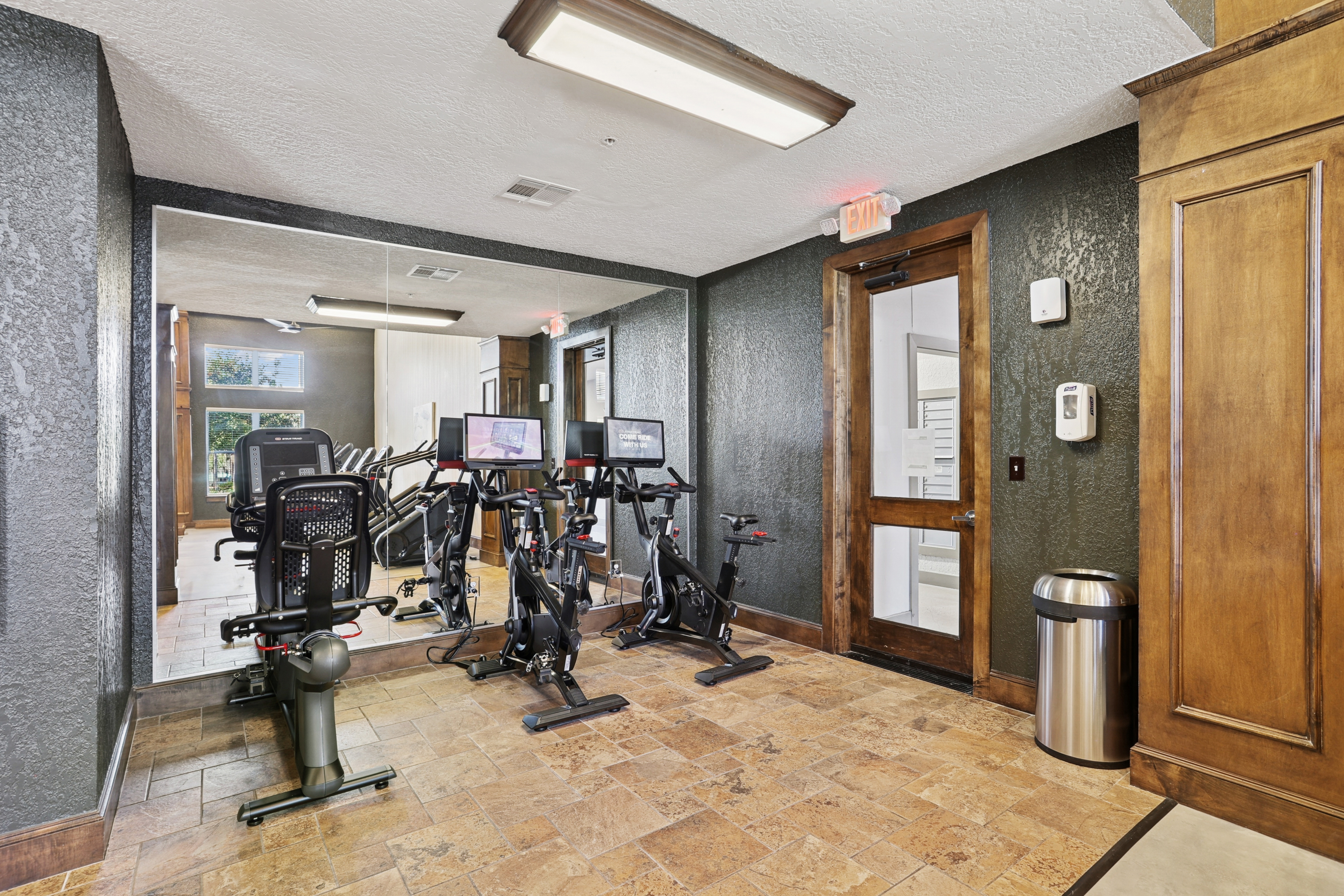 Gym at Avalon At Pier 121 (3 of 5)