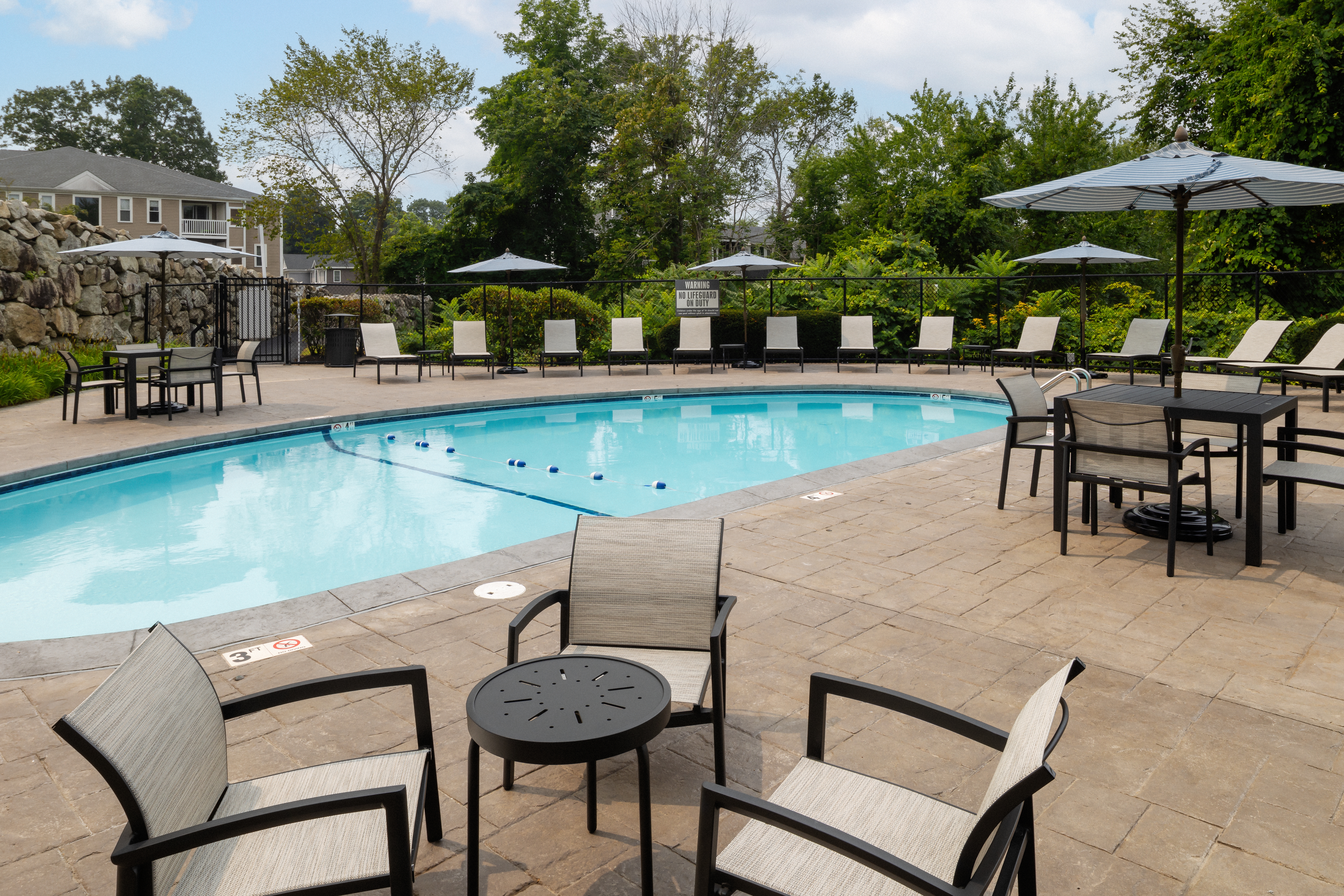 Pool at Eaves (1 of 6)