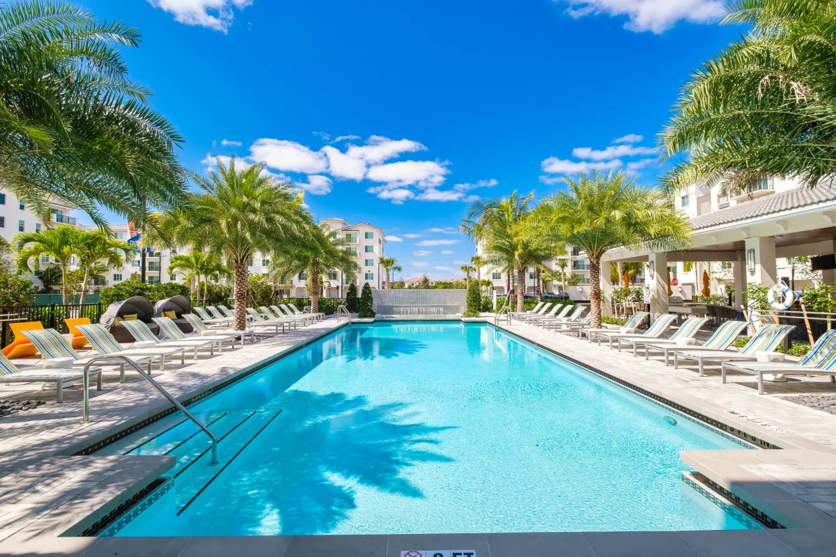 Pool at Avalon Miramar Park Place (2 of 4)
