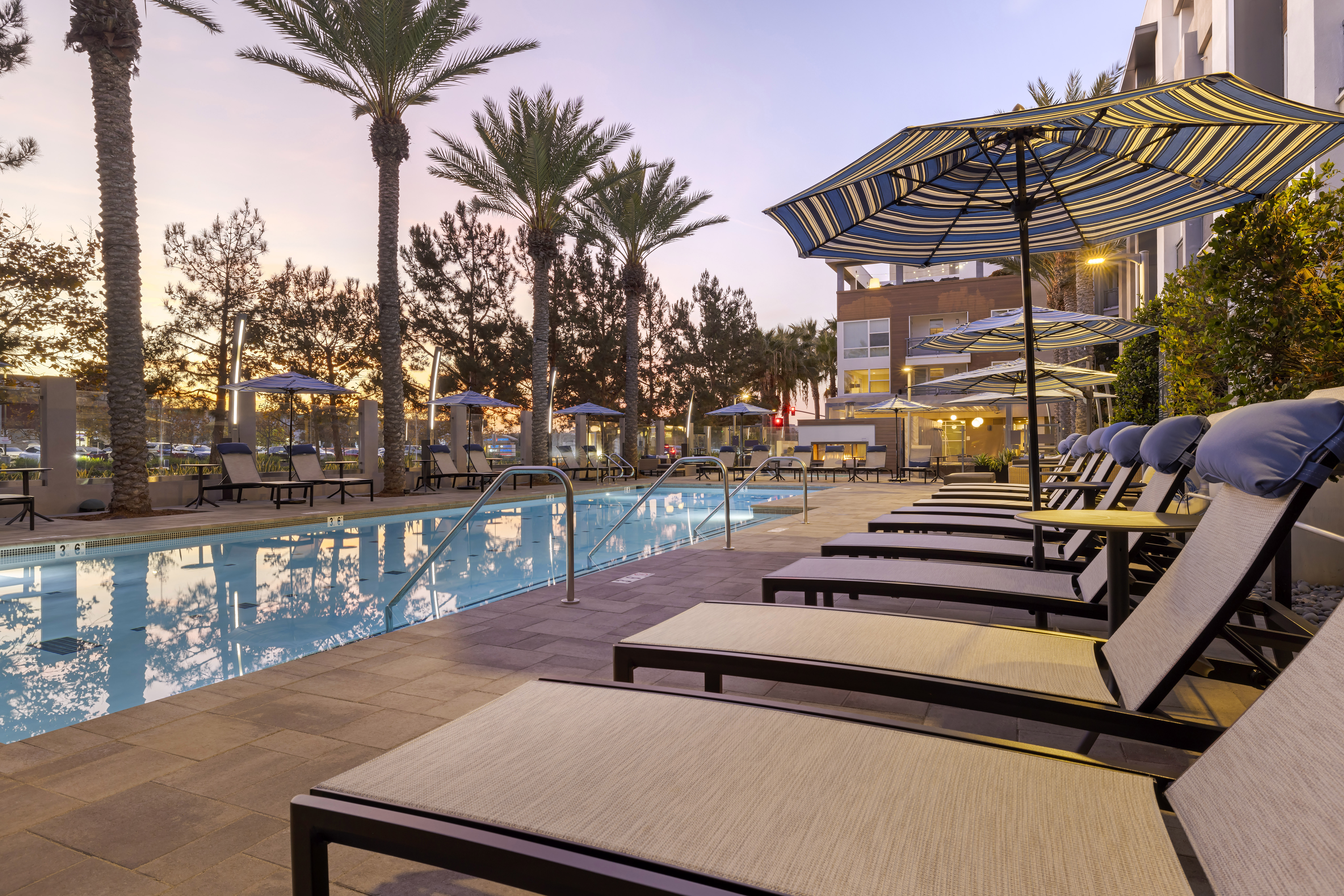 Pool at Avalon (2 of 8)
