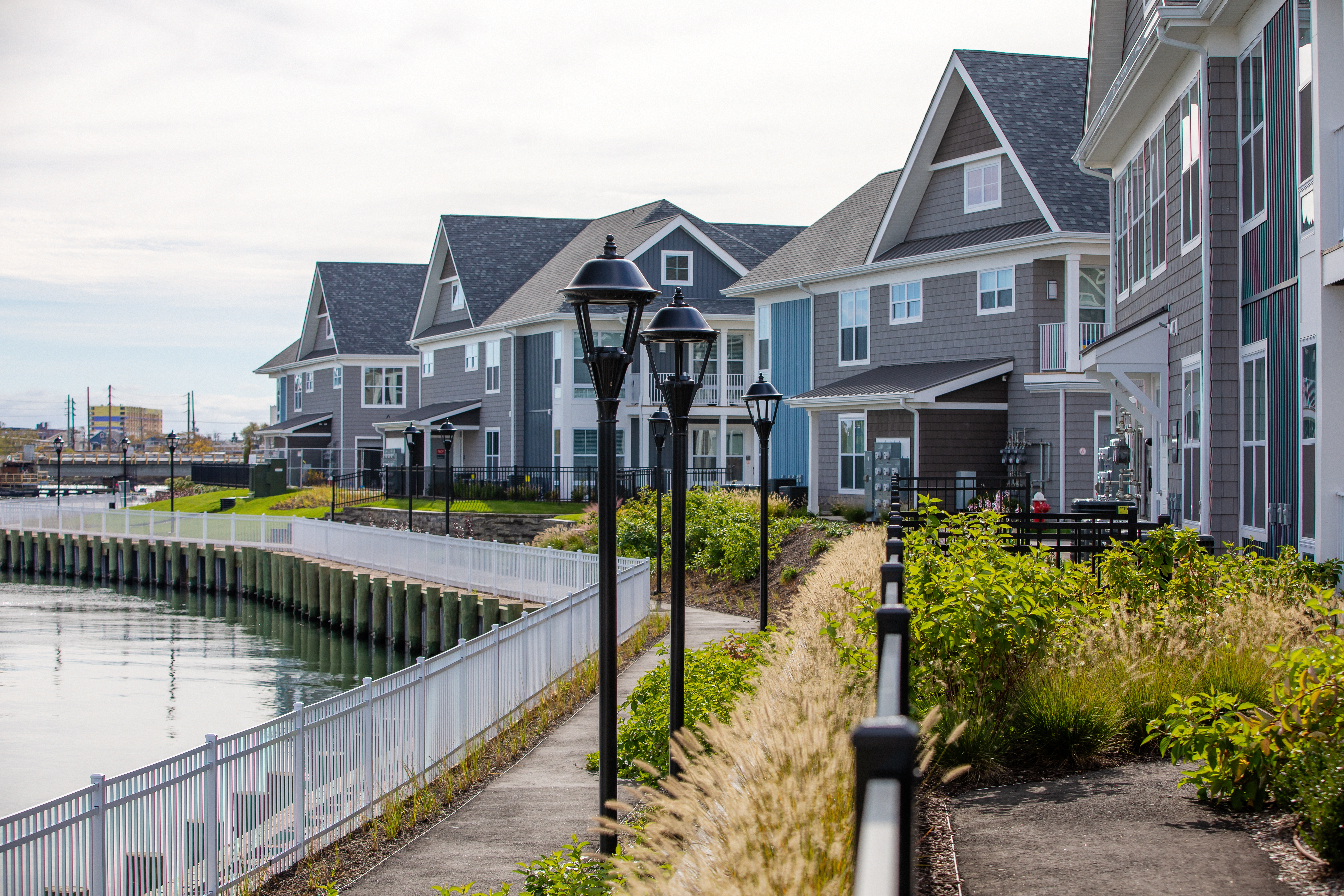 Avalon Harbor Isle 40 of 42