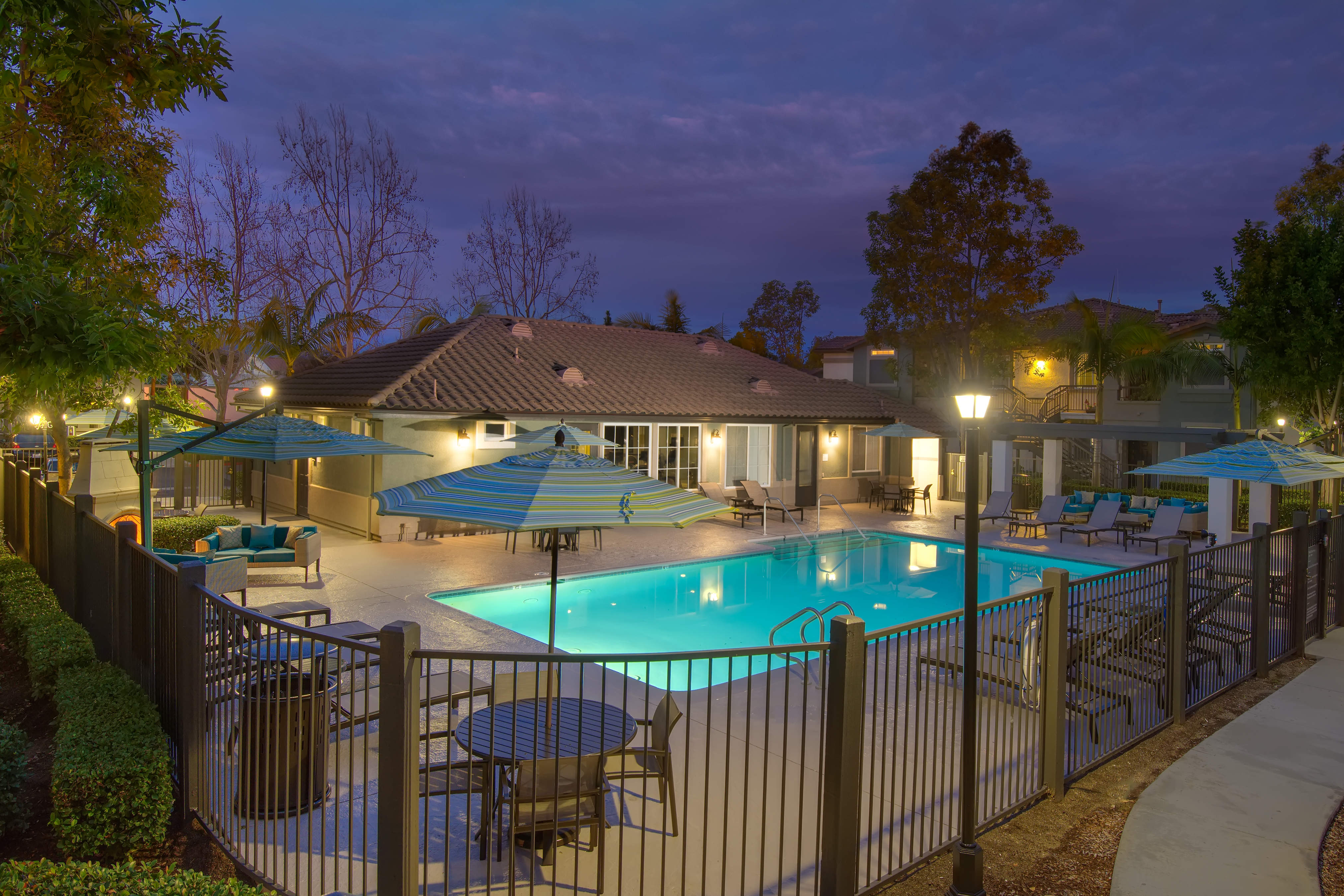Pool at Avalon Mission Oaks (2 of 2)