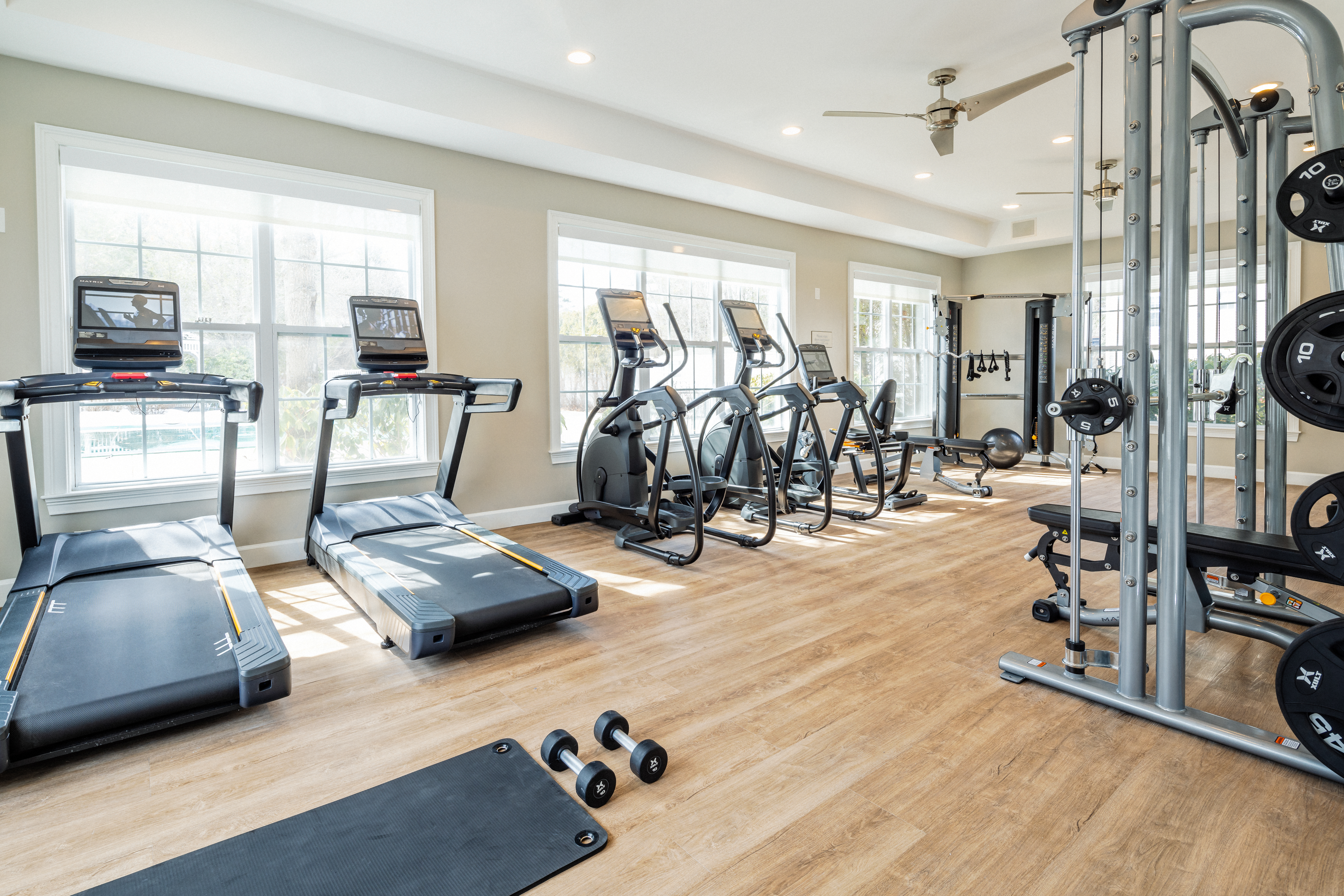 Gym at Eaves Wilmington And Wilmington West (1 of 6)