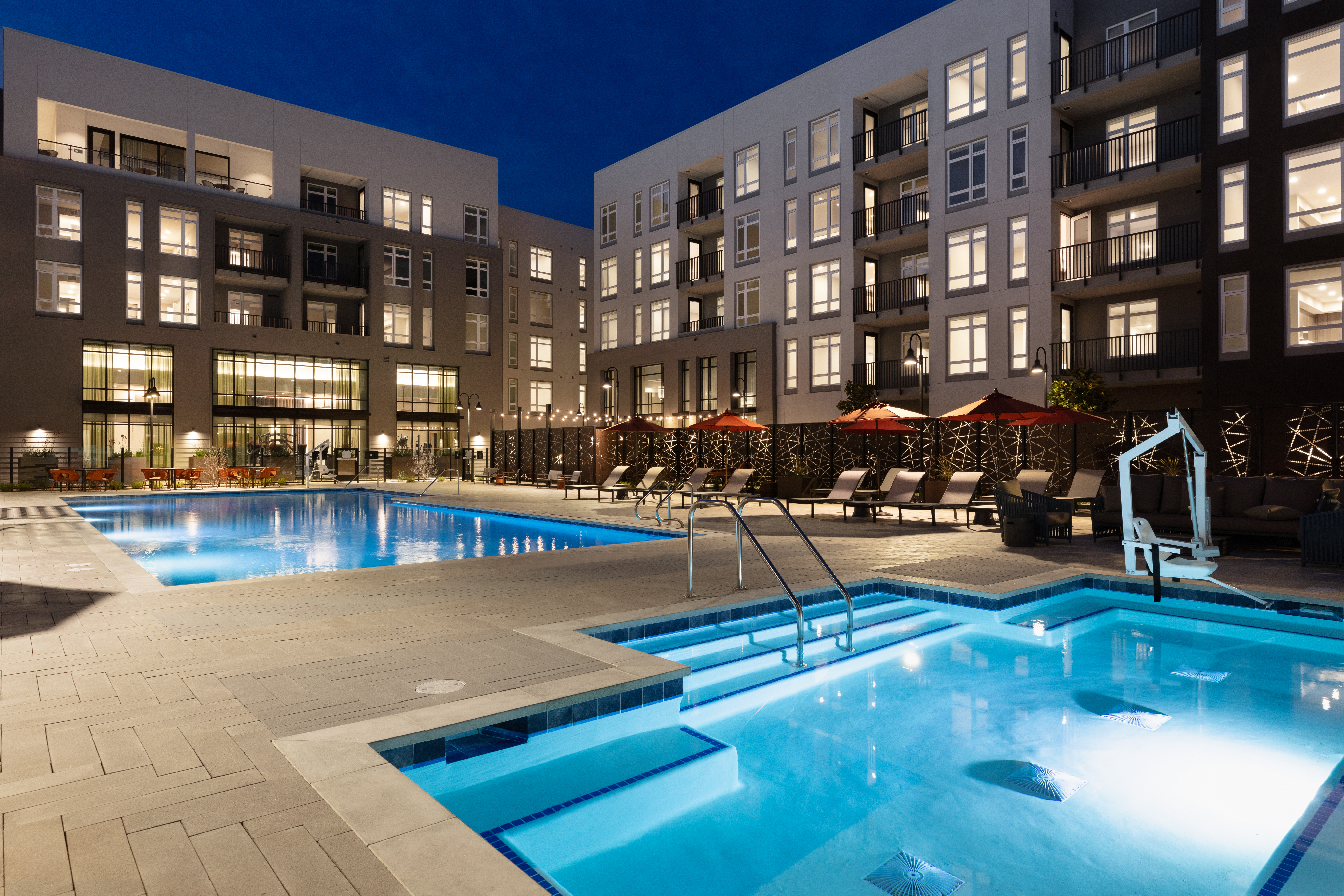 Pool at Avalon West