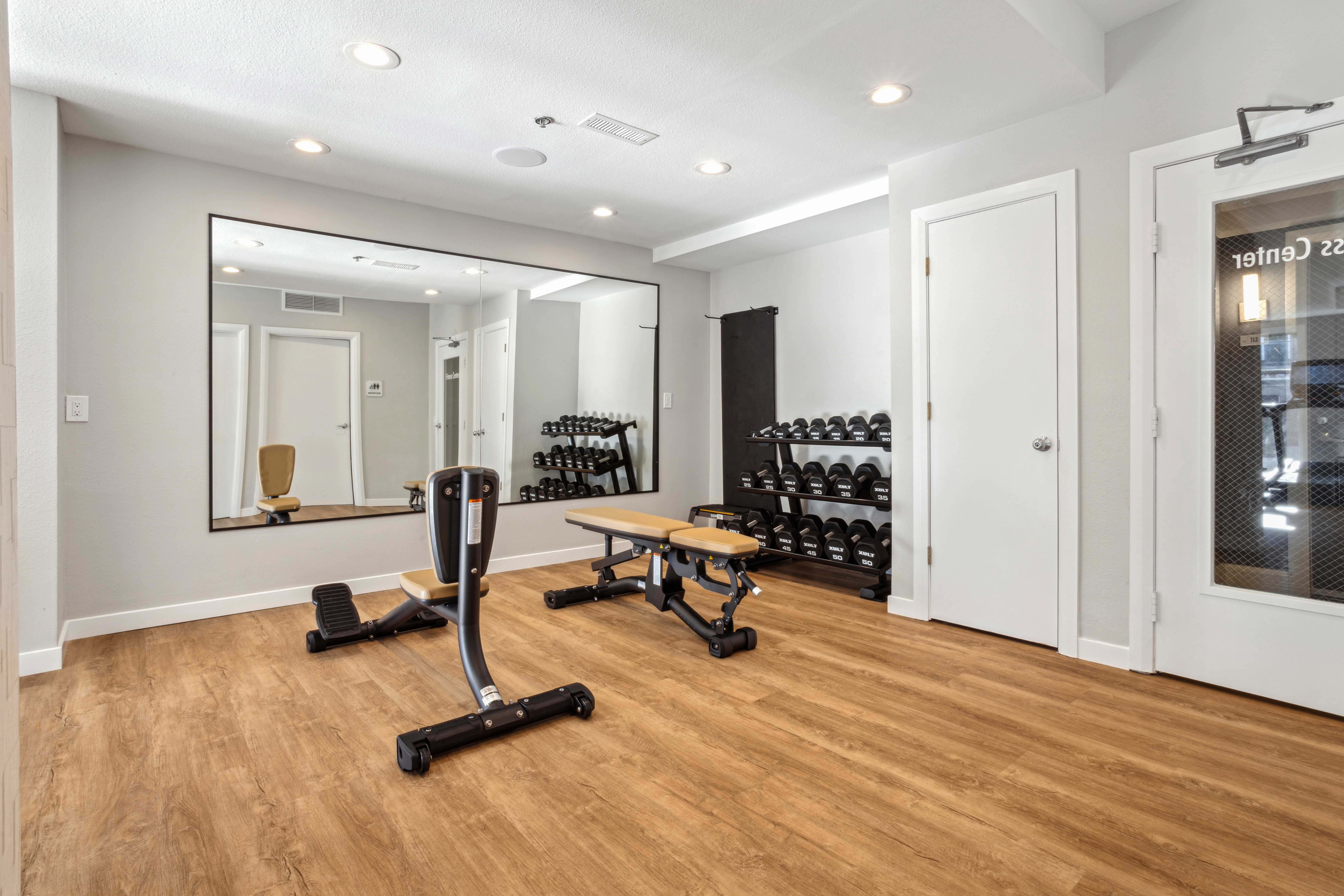 Gym at Avalon Parcsquare (6 of 6)