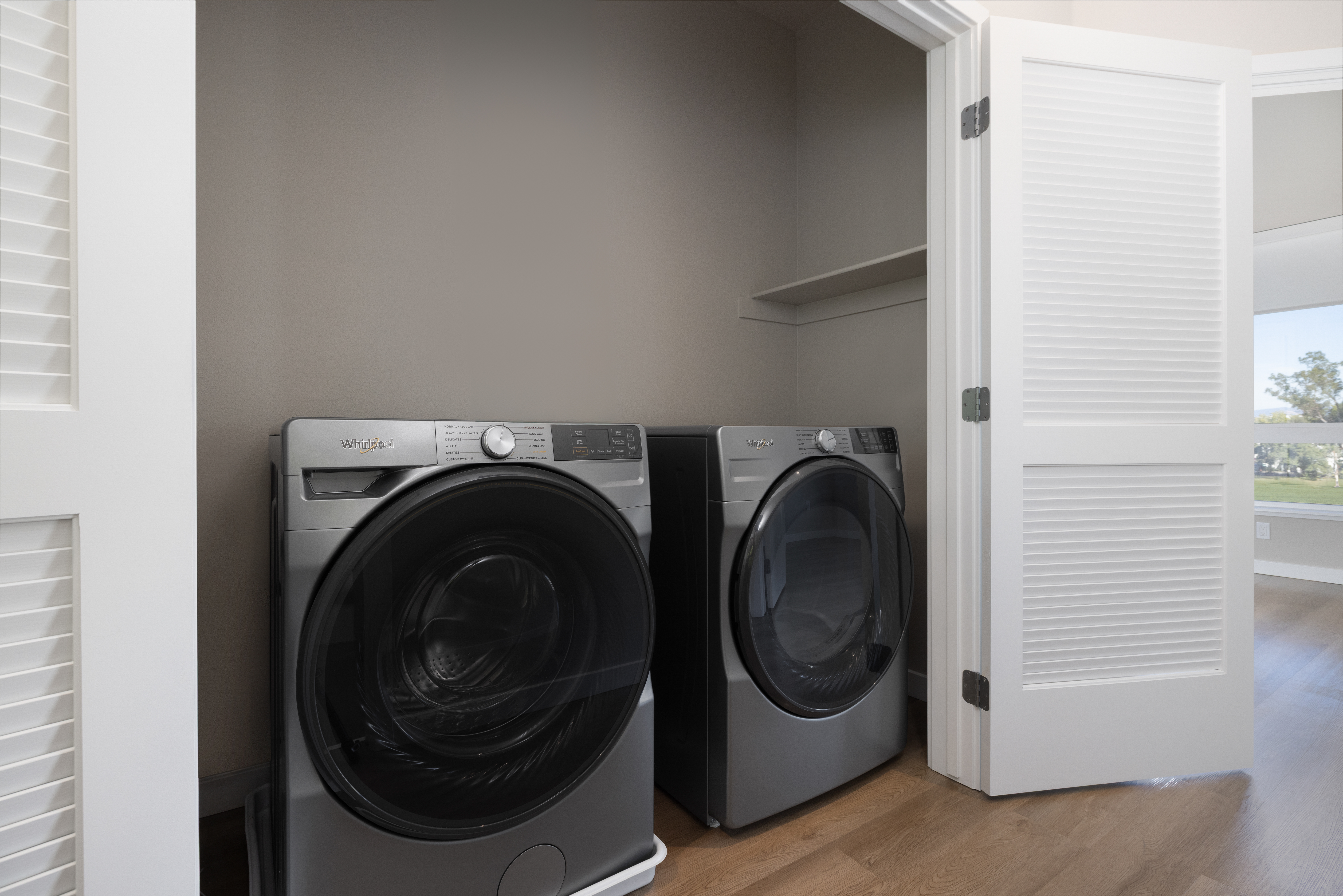 Laundry room at Avalon (2 of 2)