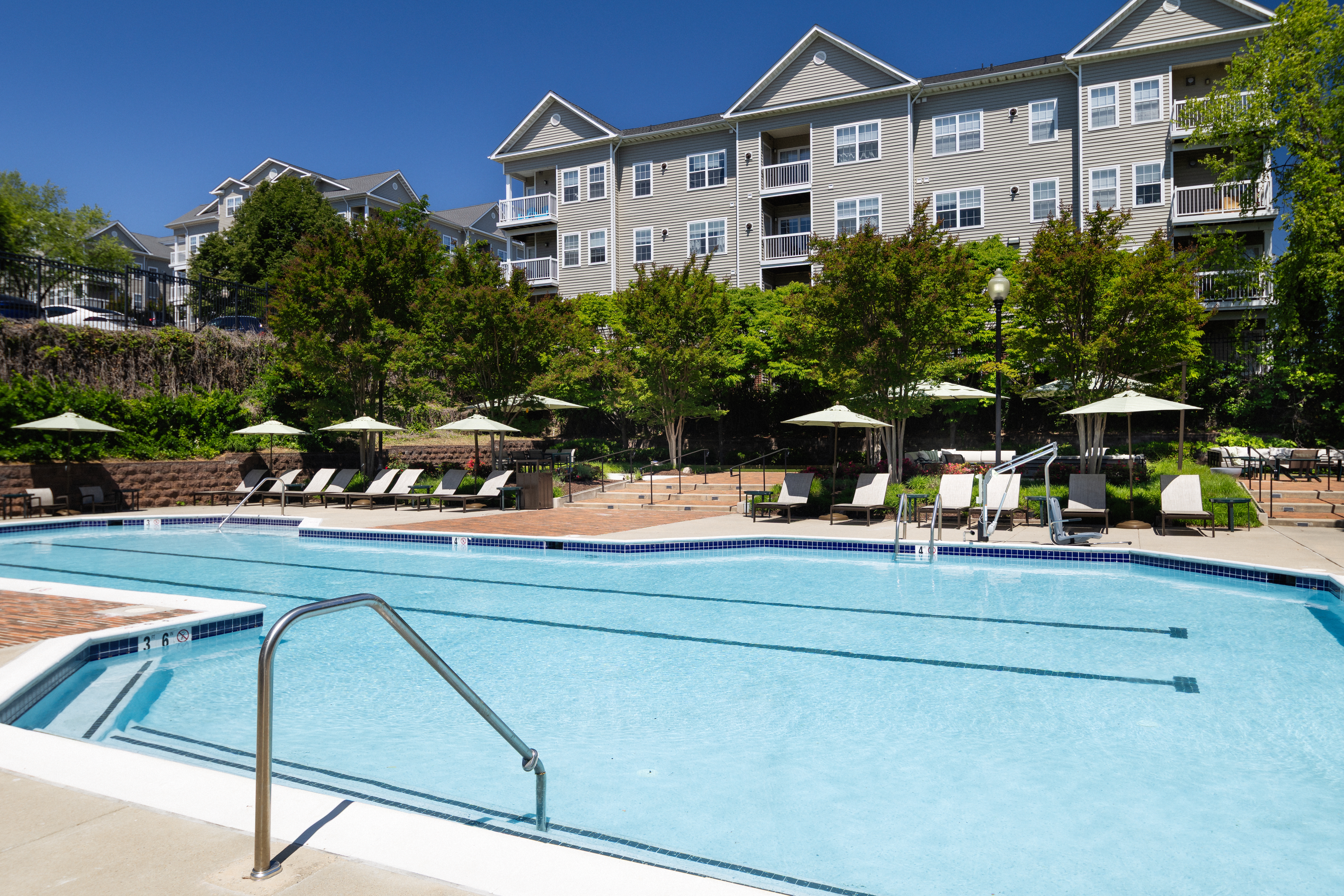 Pool at Avalon (1 of 5)
