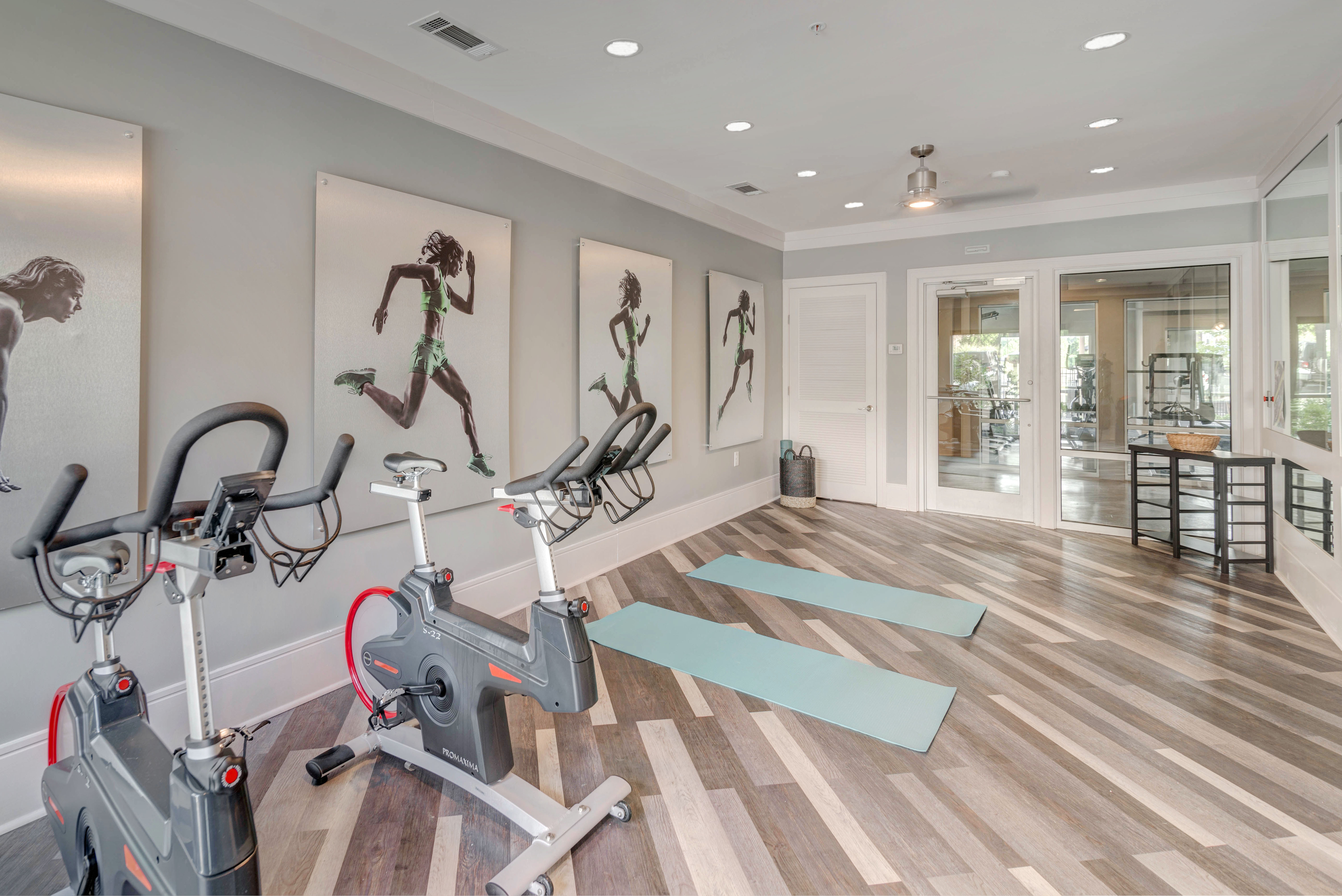 Gym at Avalon (5 of 5)